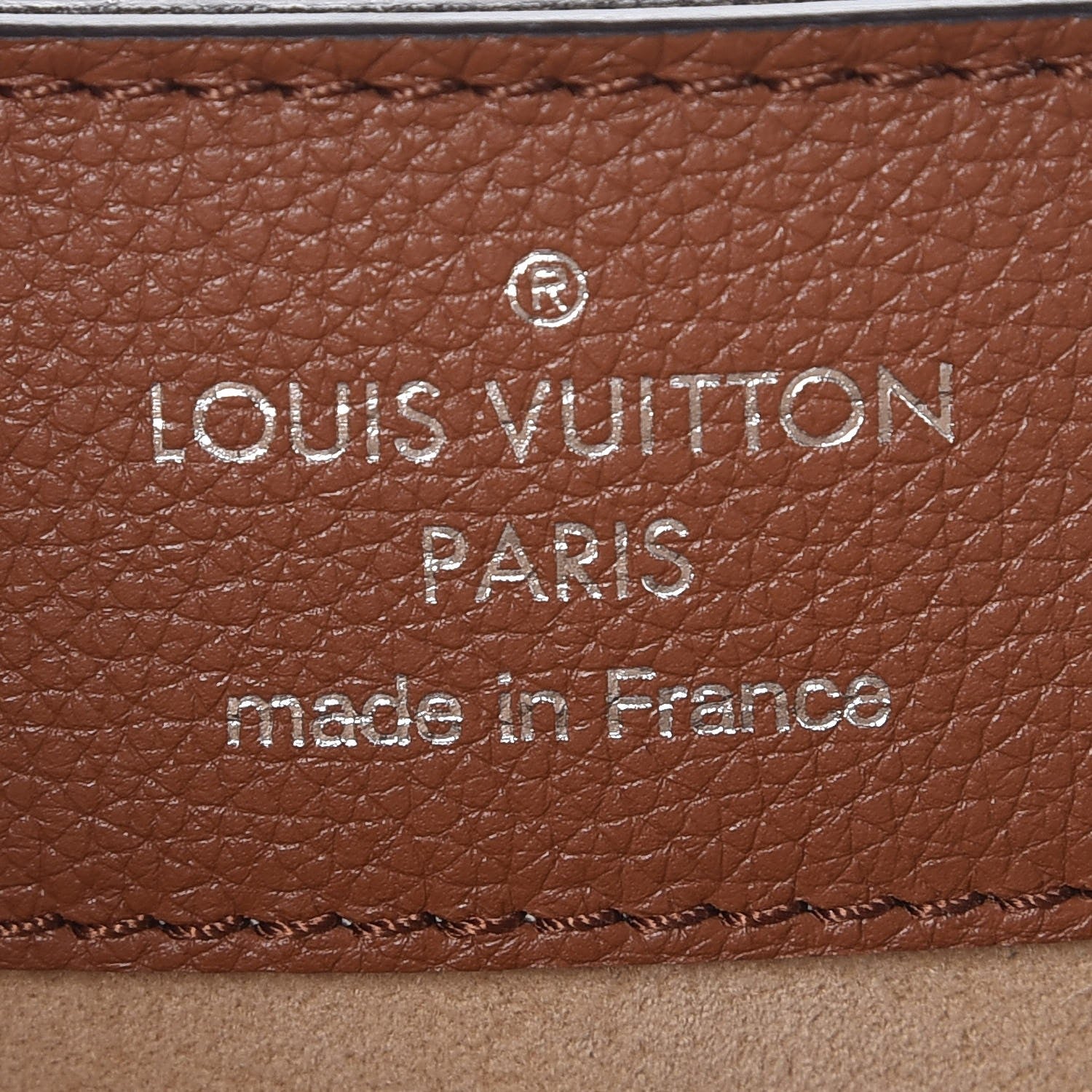Louis Vuitton Soft Calfskin Lockme Ever Caramel Creme Black 7 of 9