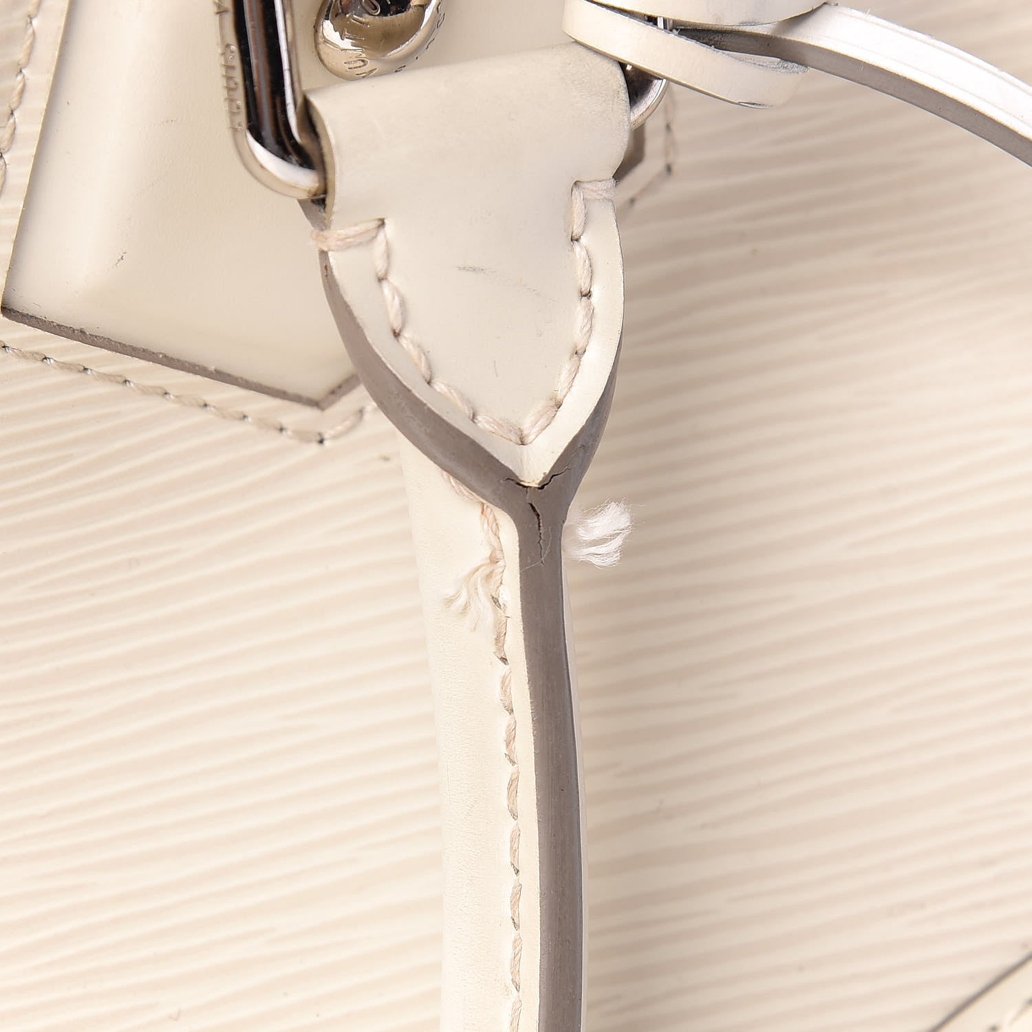 Louis Vuitton Epi Bowling Montaigne PM Ivory 8 of 16