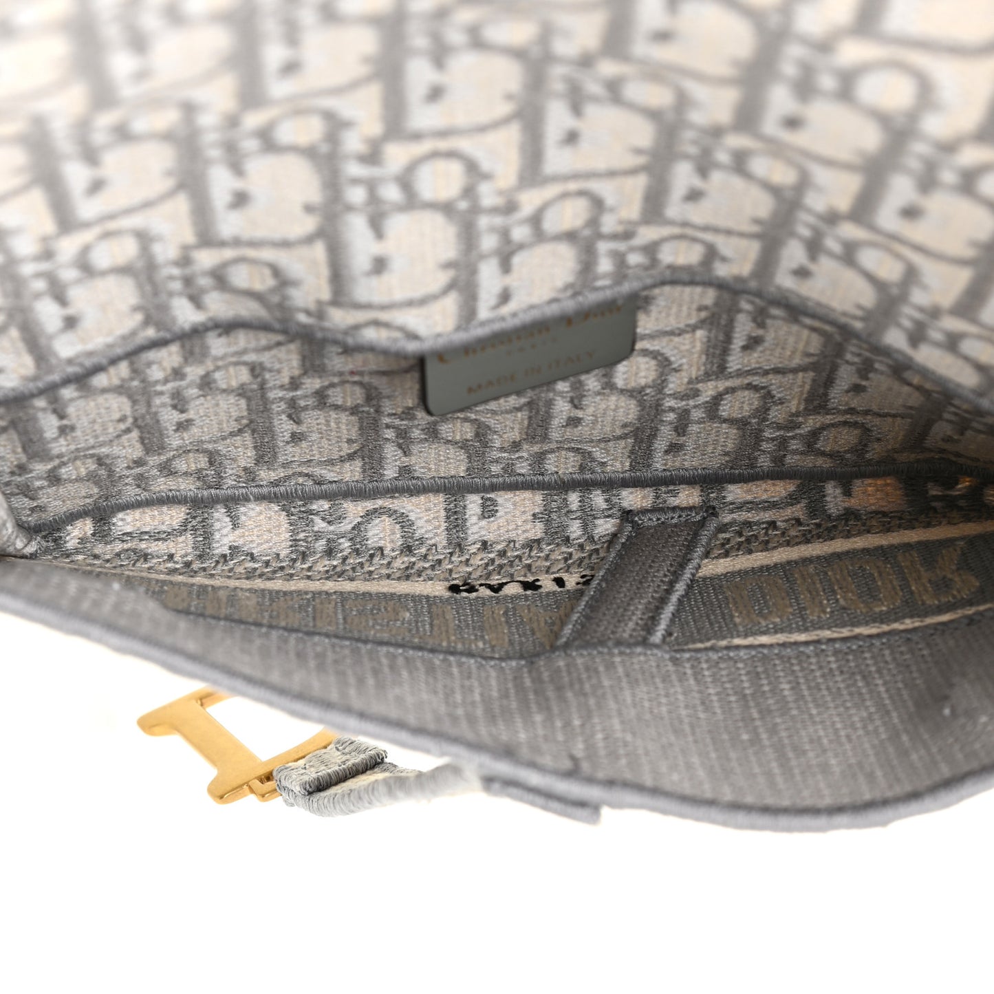 Oblique Slim Saddle Pouch Grey