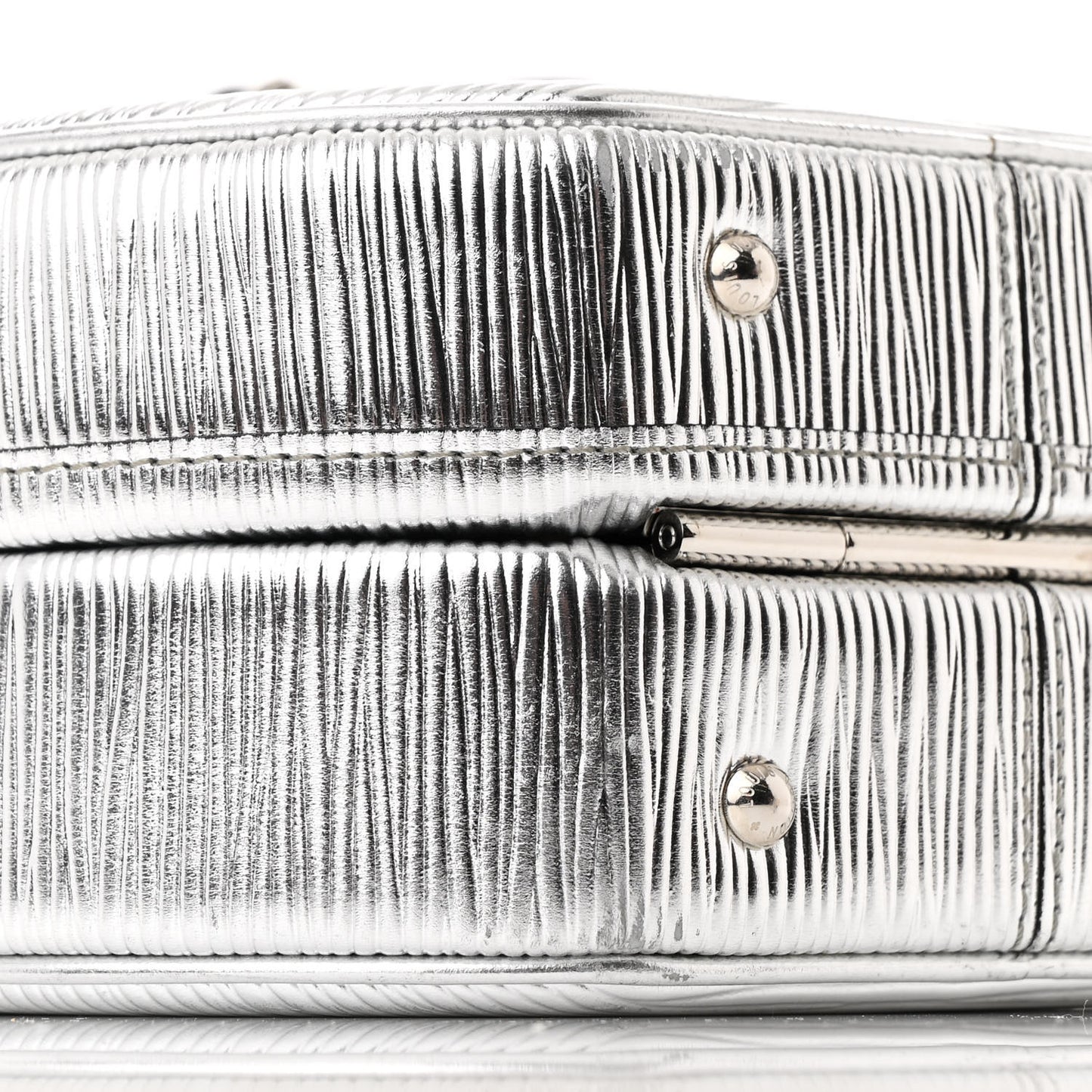 Metallic Epi Petite Boite Chapeau Silver