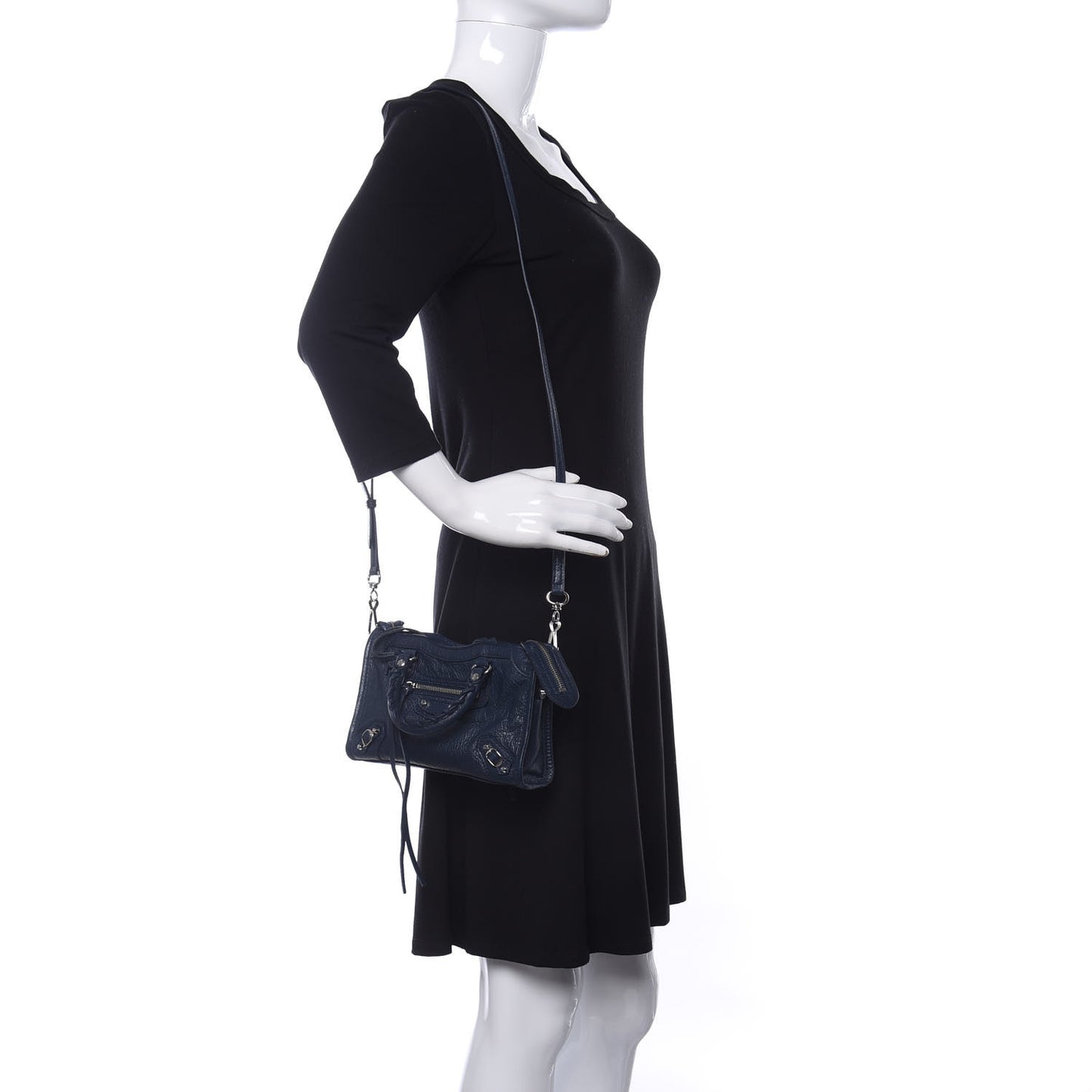 Agneau Classic Silver Hardware Nano City Bleu de Minuit