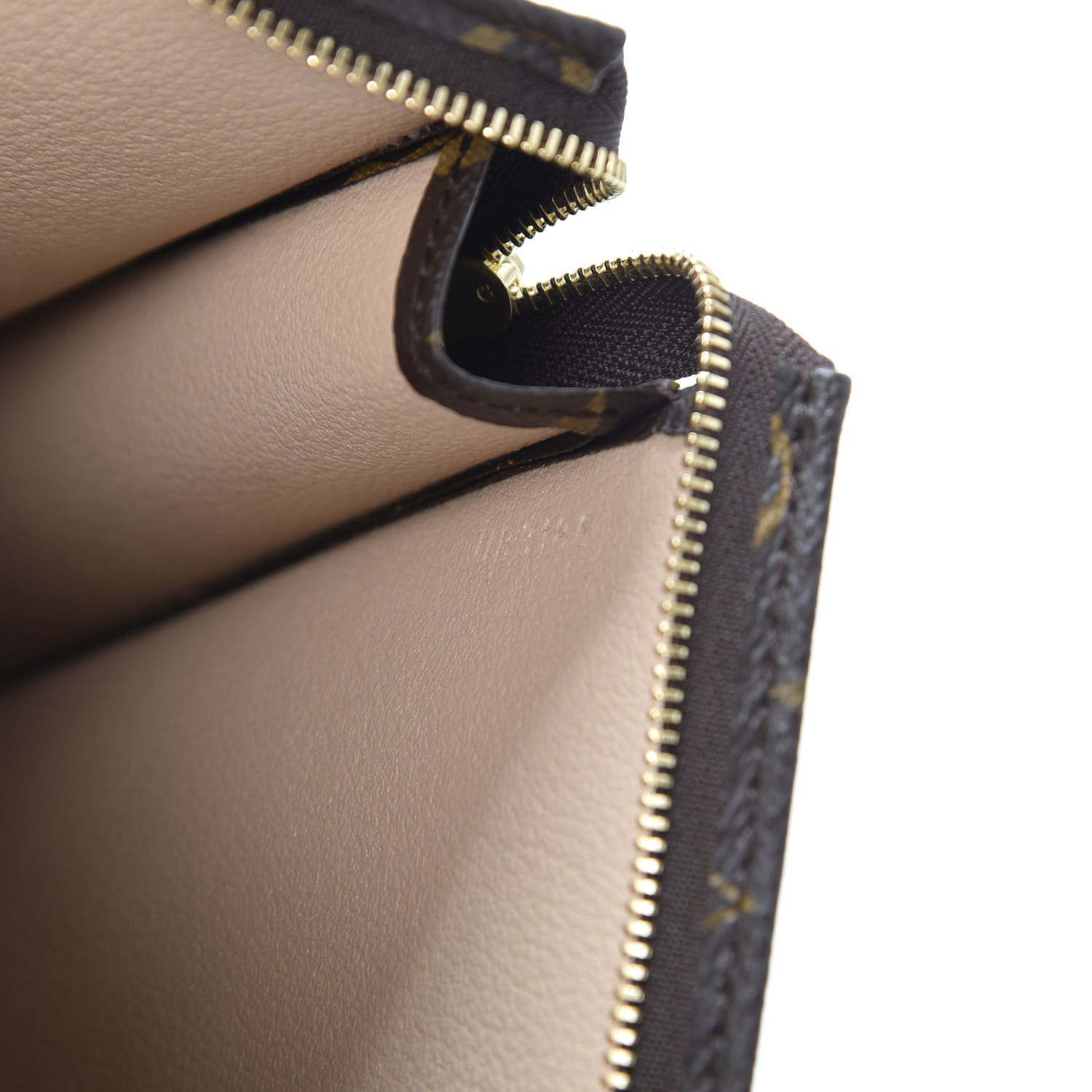 Louis Vuitton Monogram Toiletry Pouch 26 8 of 8