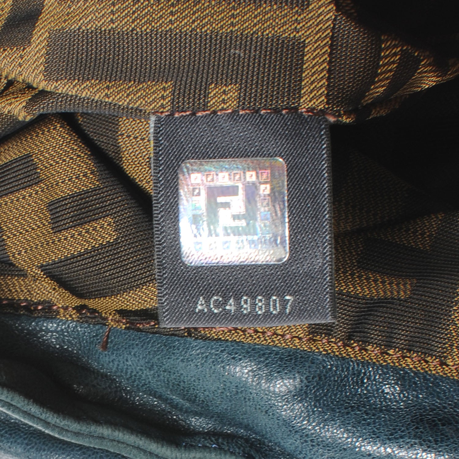 Fendi Nappa Nuvolata Spy Petrolio 7 of 9