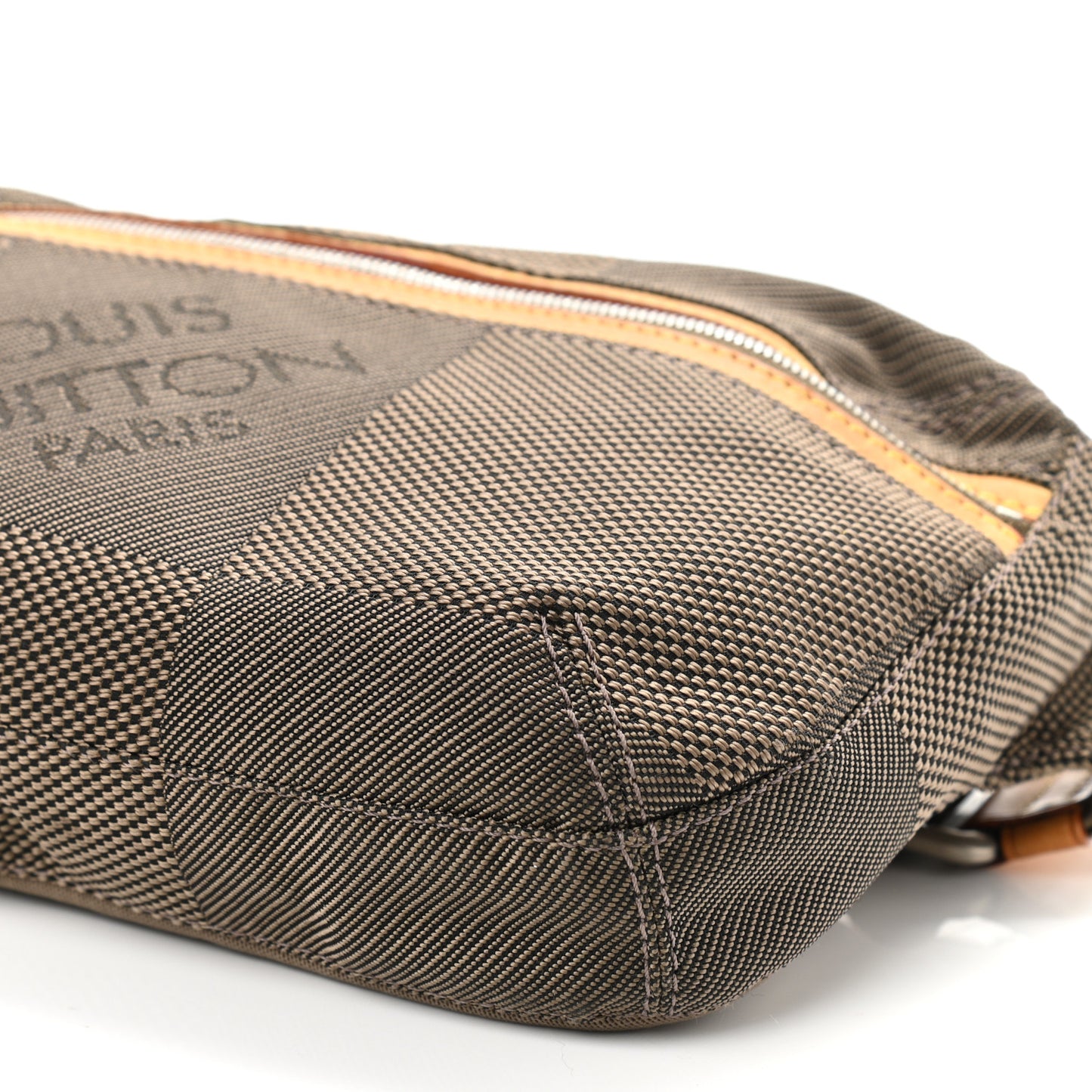 Damier Geant Archer Terre