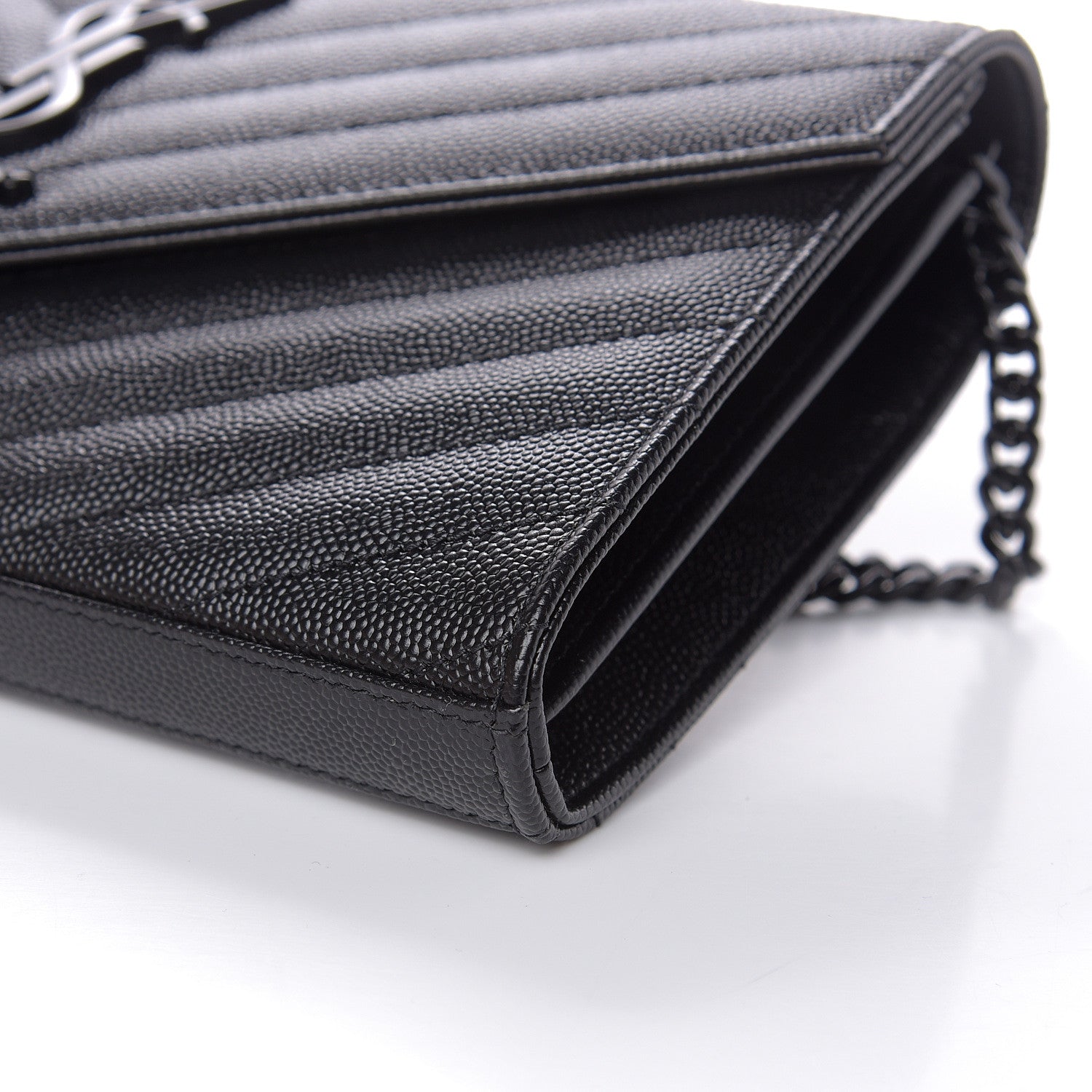 Saint Laurent Grain De Poudre Matelasse Chevron Monogram Chain Wallet Black 8 of 8
