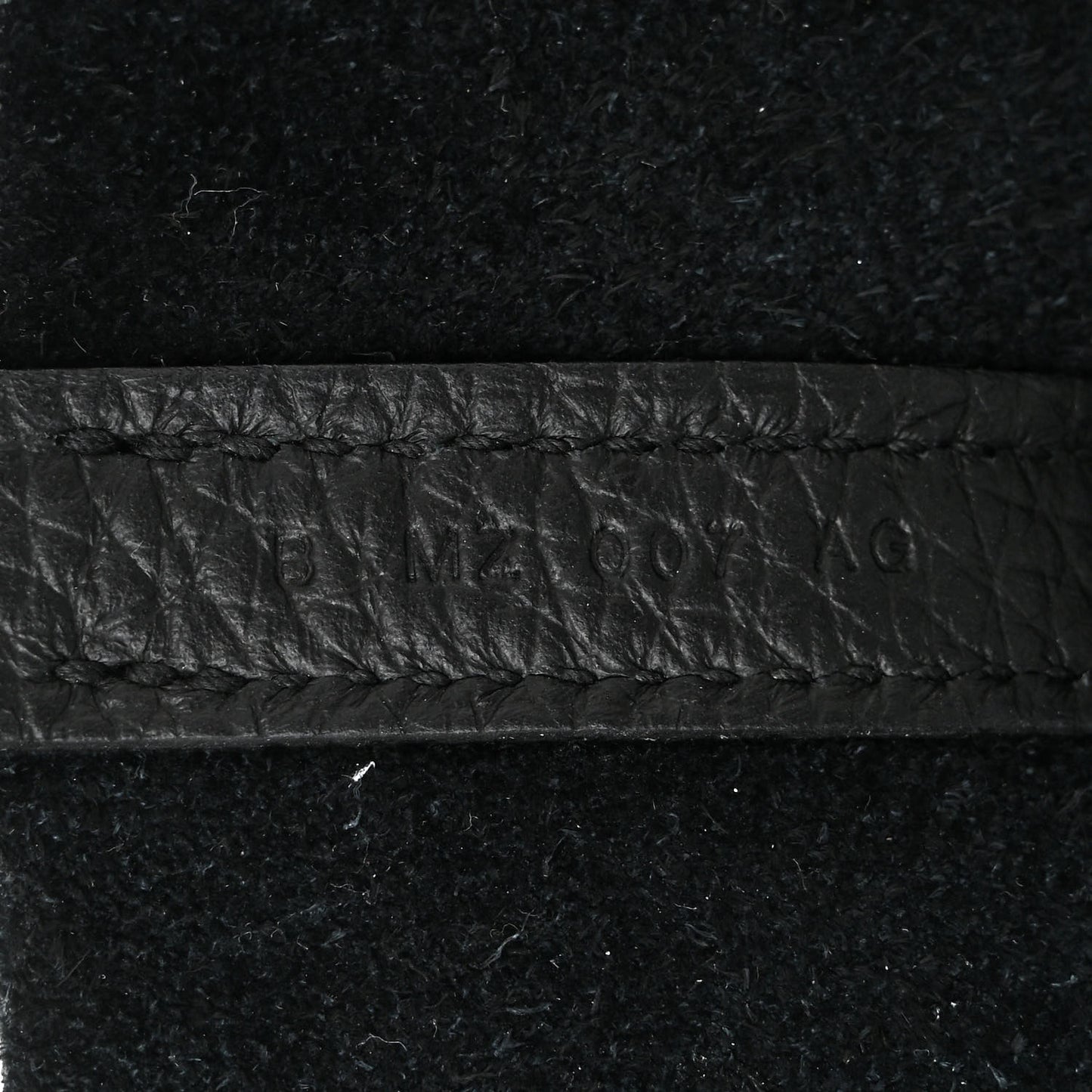 Taurillon Clemence Picotin Lock 18 PM Black