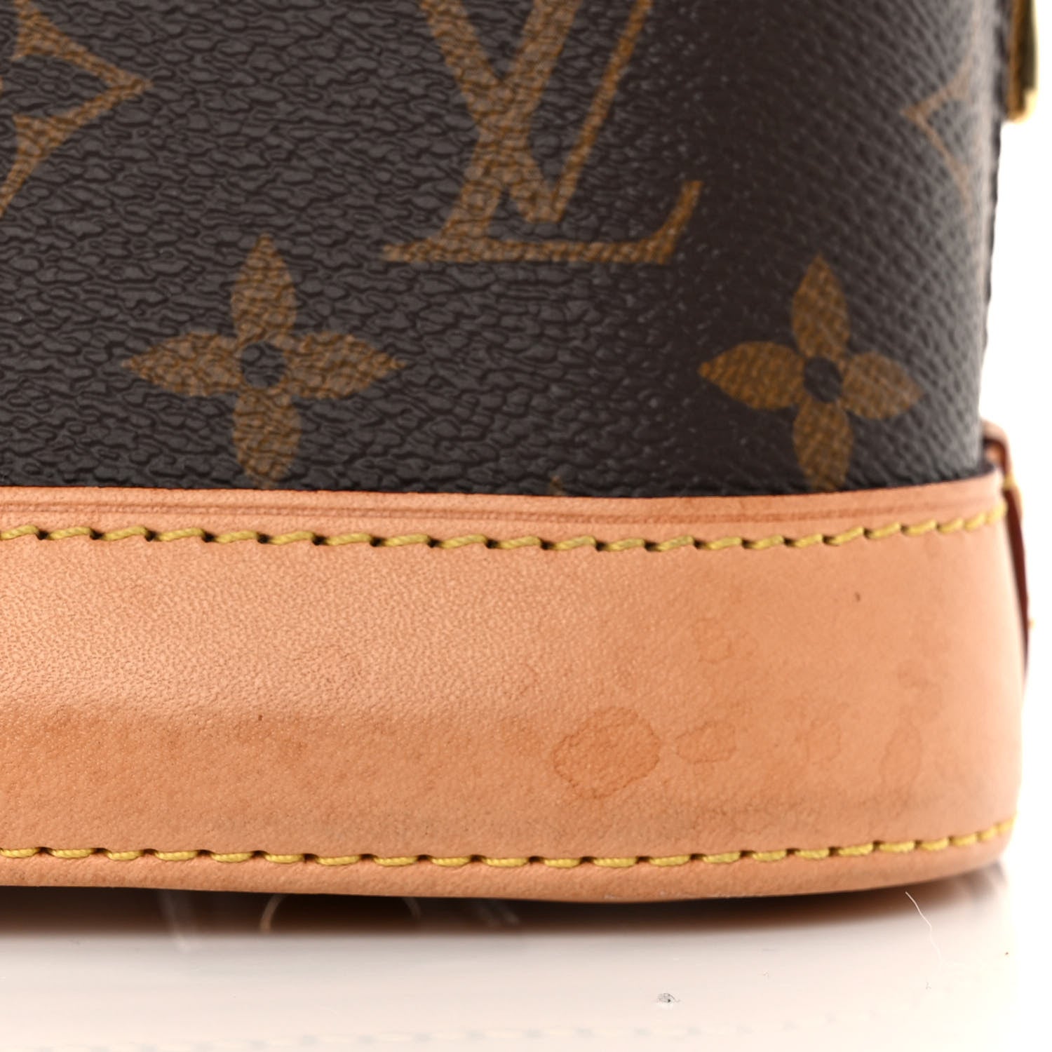 Louis Vuitton Monogram Alma BB 14 of 17
