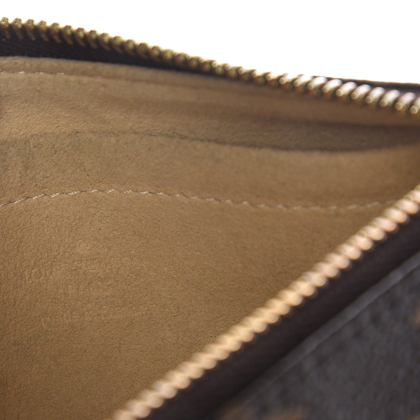 Monogram Pochette Milla MM