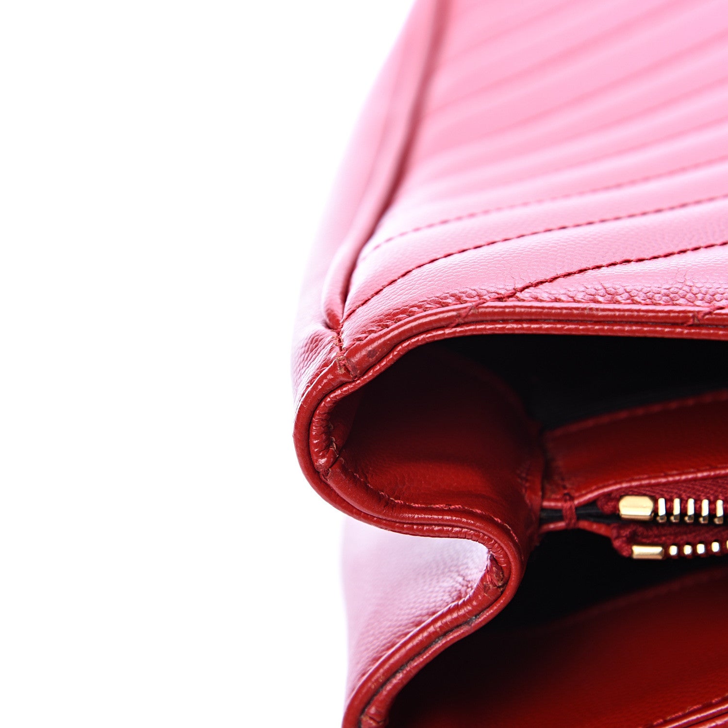 Saint Laurent Grain De Poudre Matelasse Chevron Large Monogram Shopping Bag Red 10 of 13