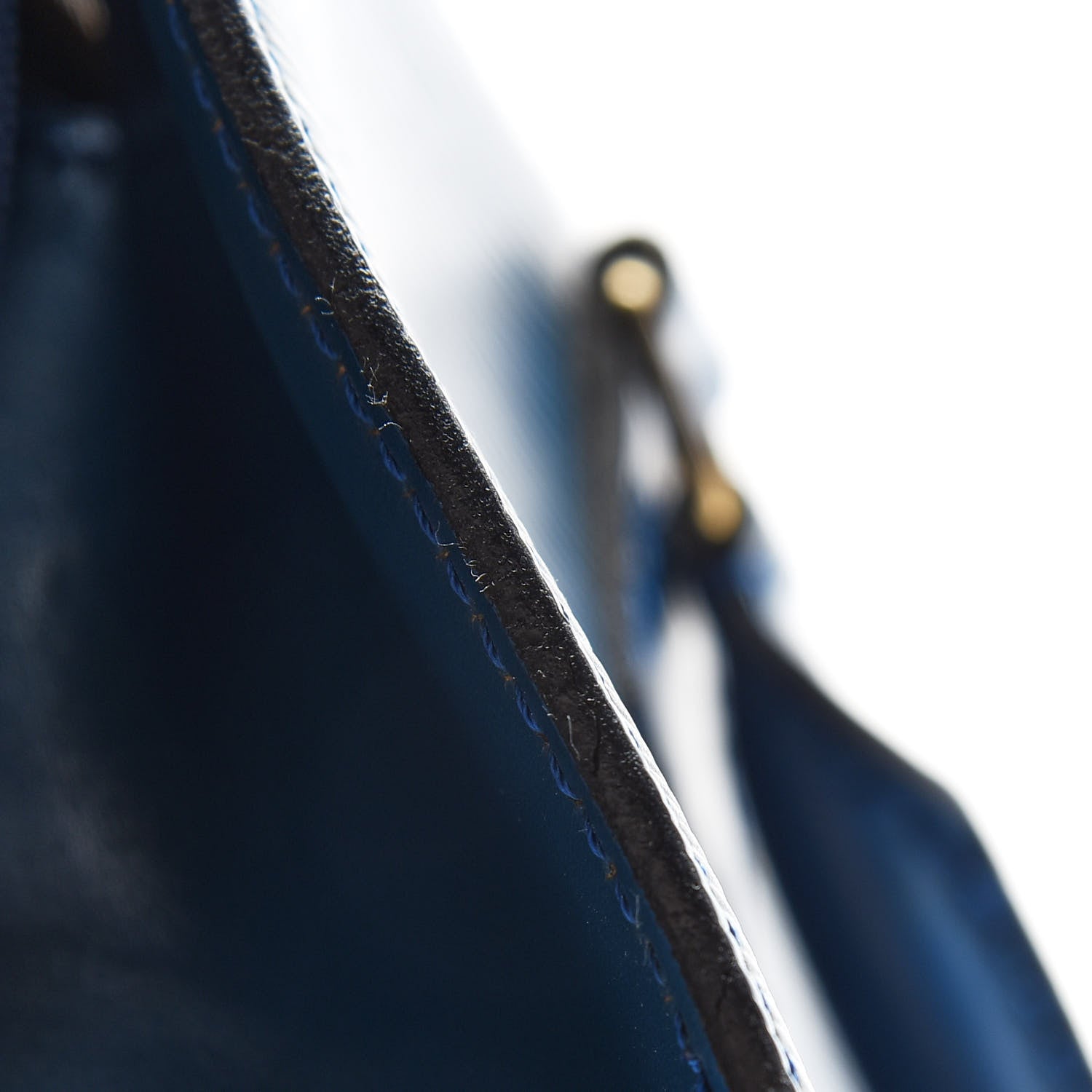 Louis Vuitton Epi Sac Triangle Toledo 12 of 17
