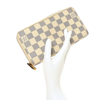 Louis Vuitton Damier Azur Zippy Wallet 2 of 9