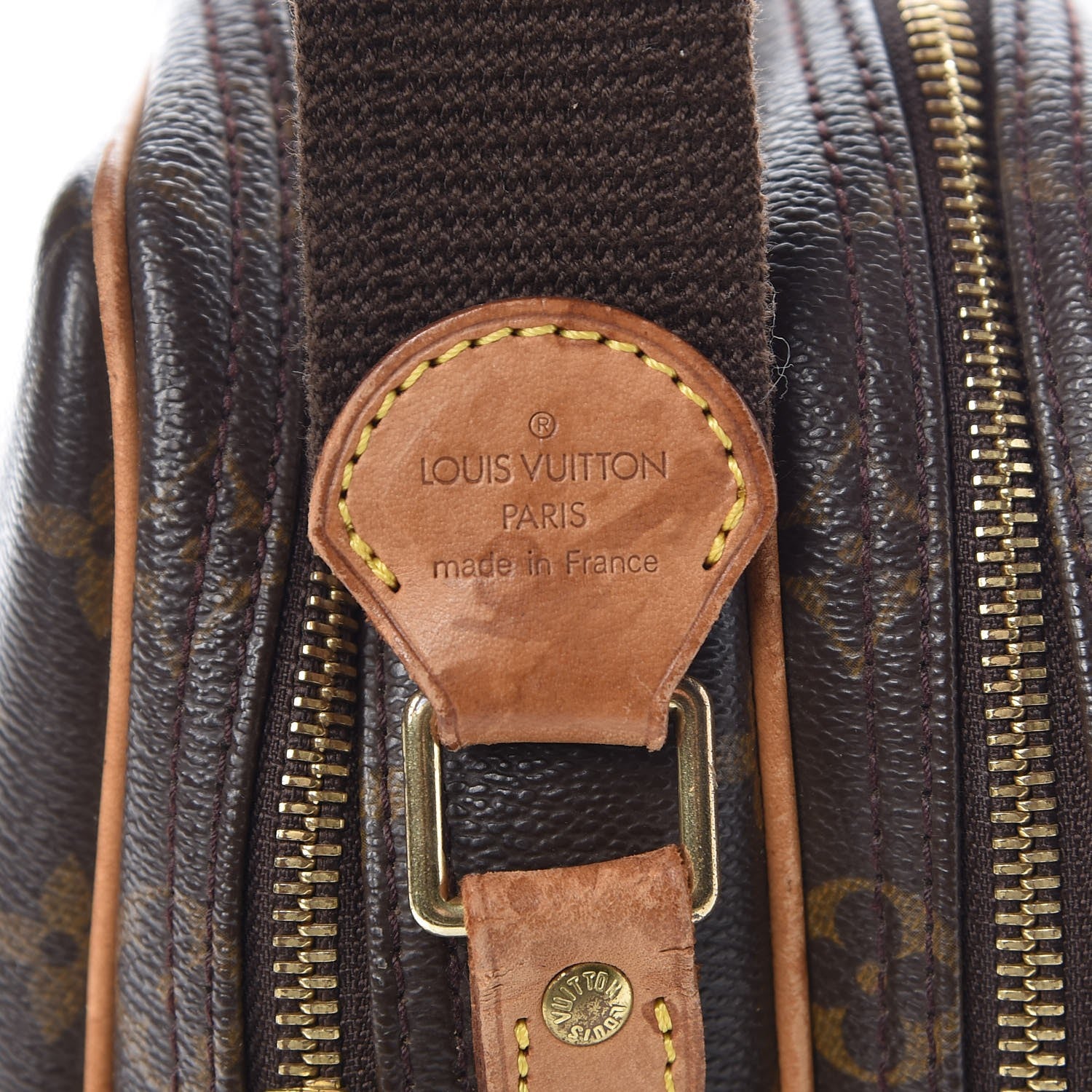 Louis Vuitton Monogram Reporter PM 7 of 18