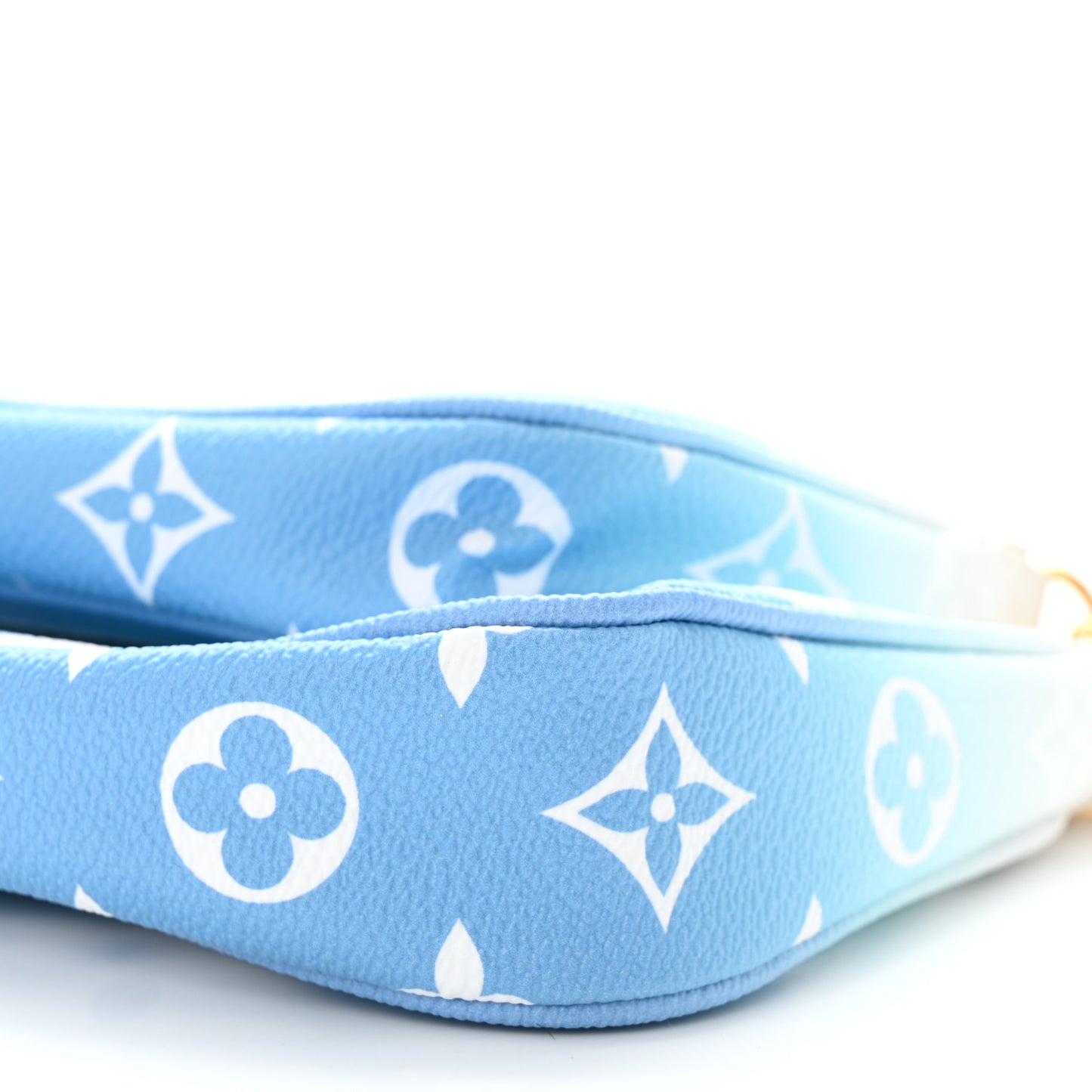 Monogram Giant By The Pool Multi Pochette Accessories Blue