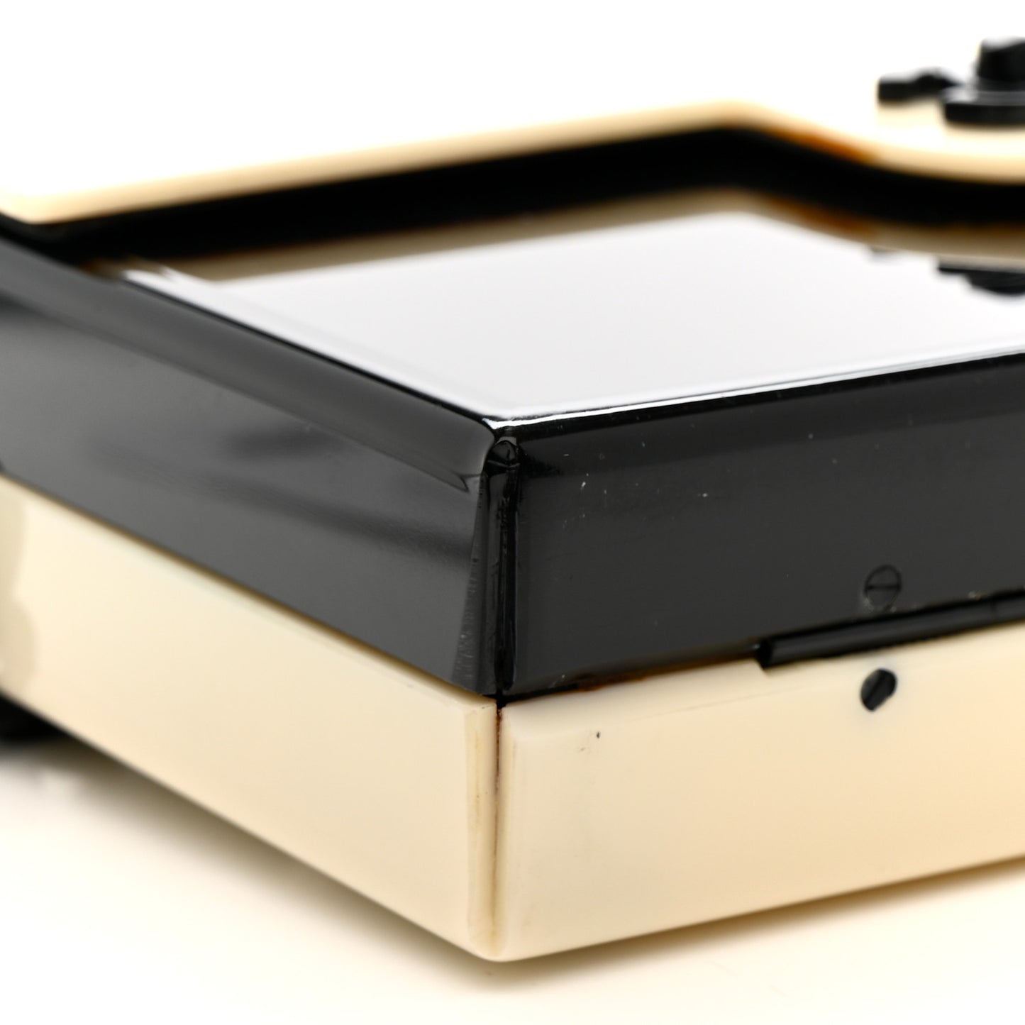 Acrylic Single Flap Black White