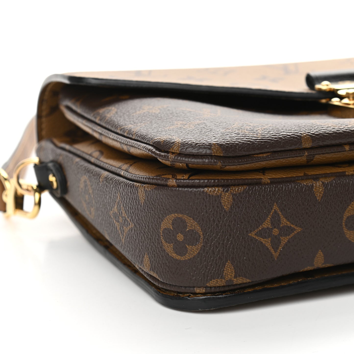 Reverse Monogram Pochette Metis