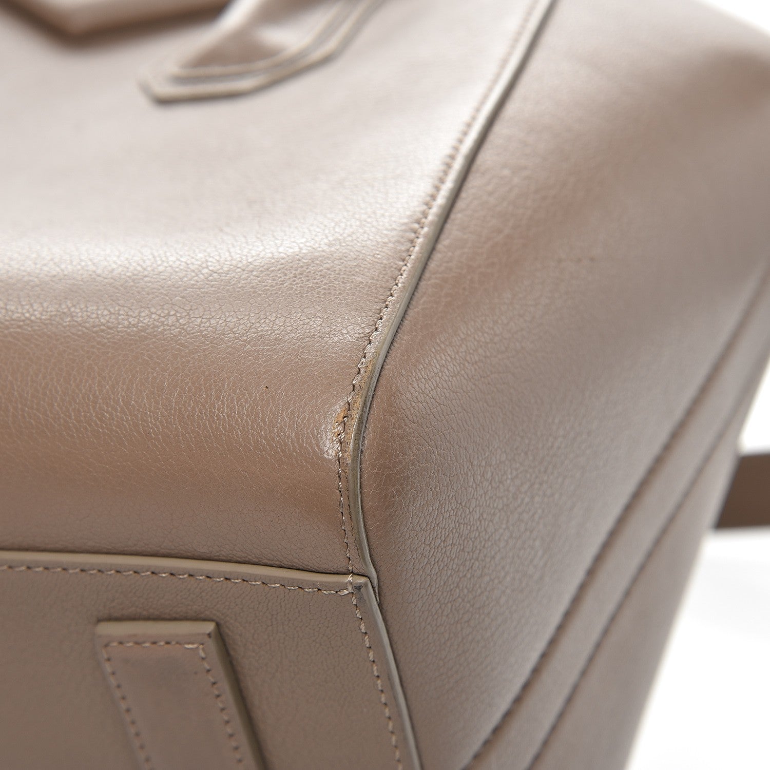 Givenchy Sugar Goatskin Medium Antigona Mastic 13 of 16