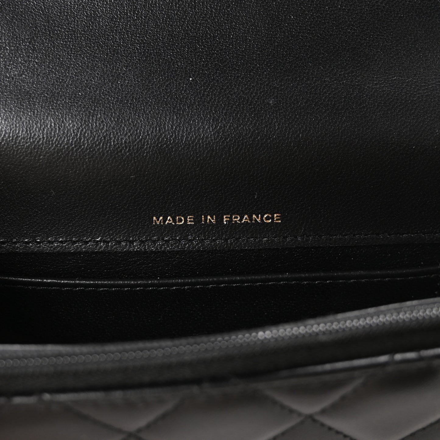 Lambskin Quilted Flap Phone Holder With Chain Black