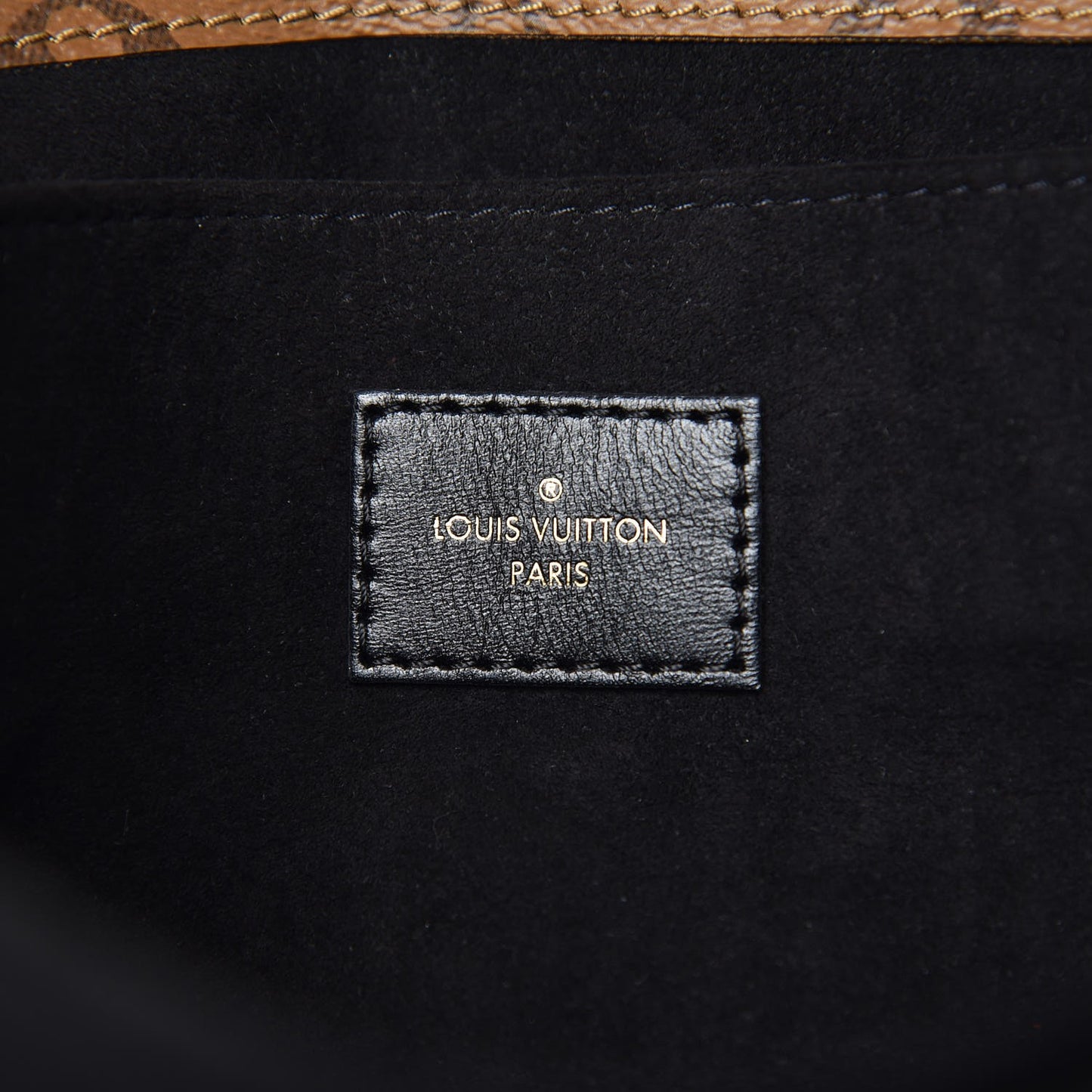 Reverse Monogram Pochette Metis