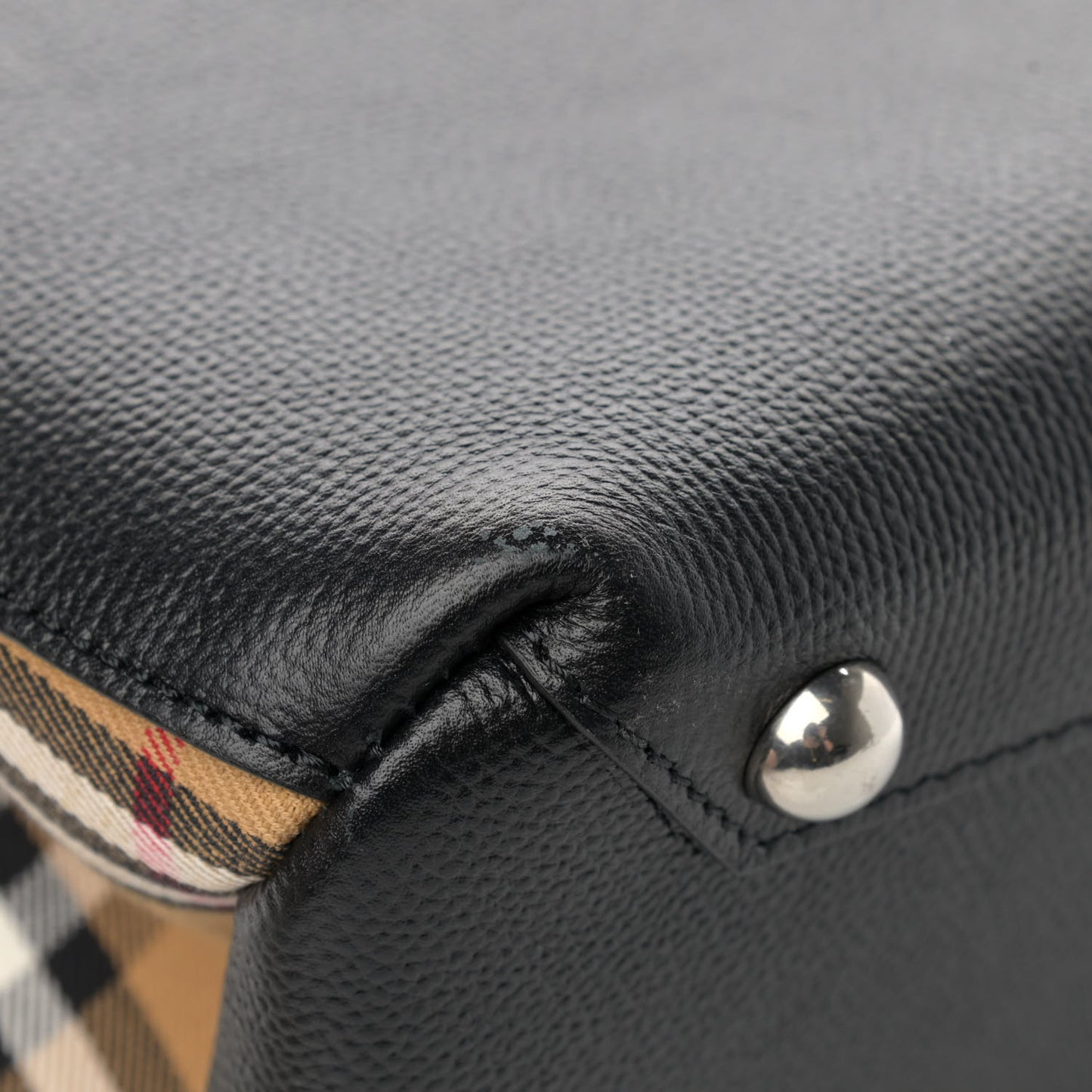 Grainy Calfskin Vintage Check Medium Banner Tote Black