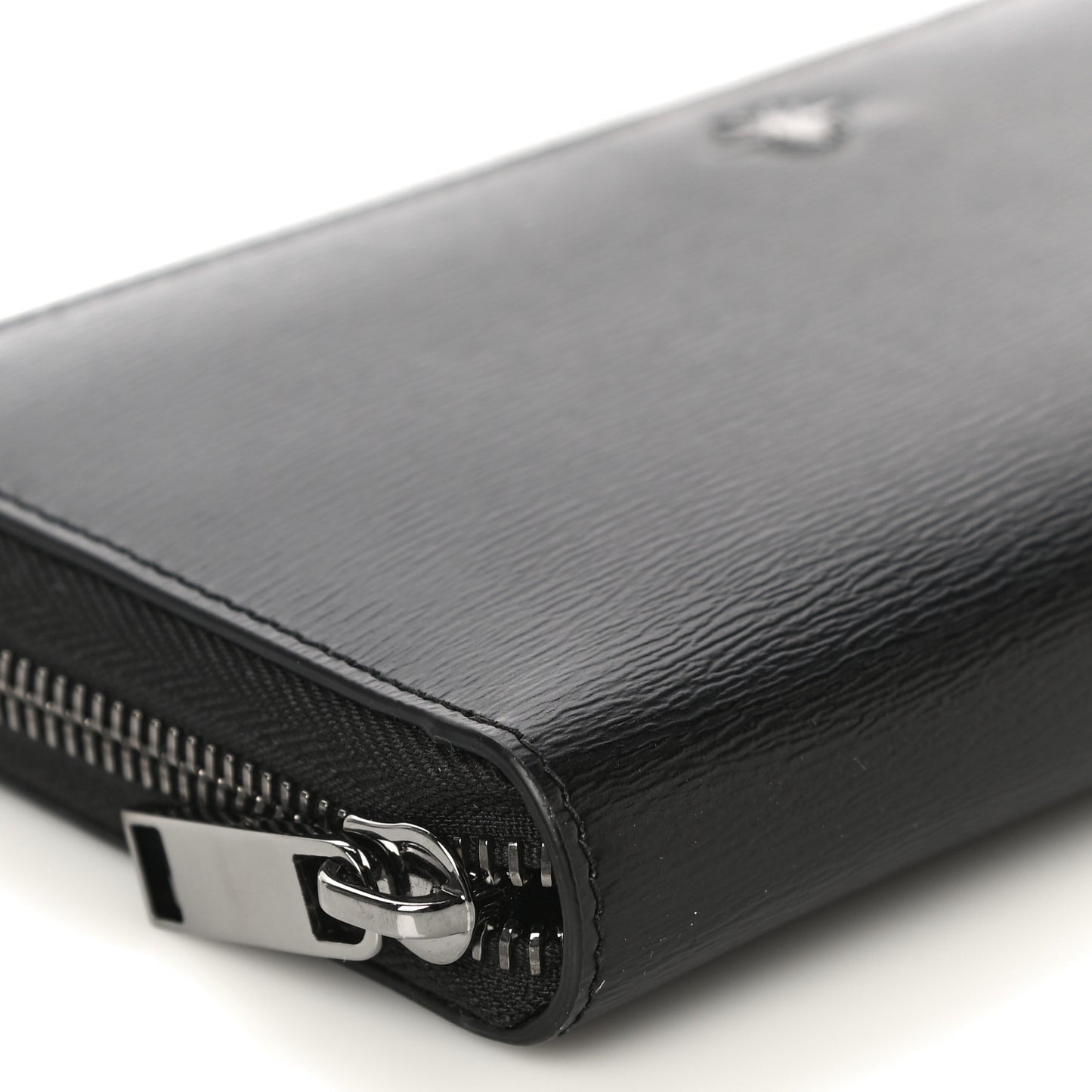 Calfskin Bee Zip Around Wallet Black