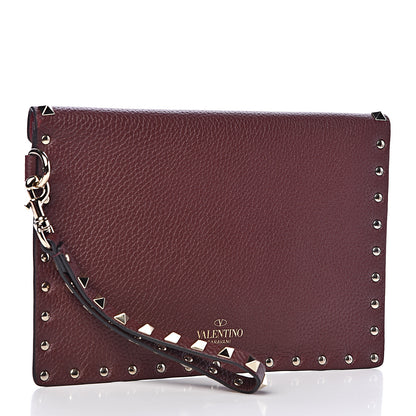 Valentino Garavani Pebbled Calfskin Medium Rockstud Envelope Flat Wristlet Pouch Rubin 3 of 8