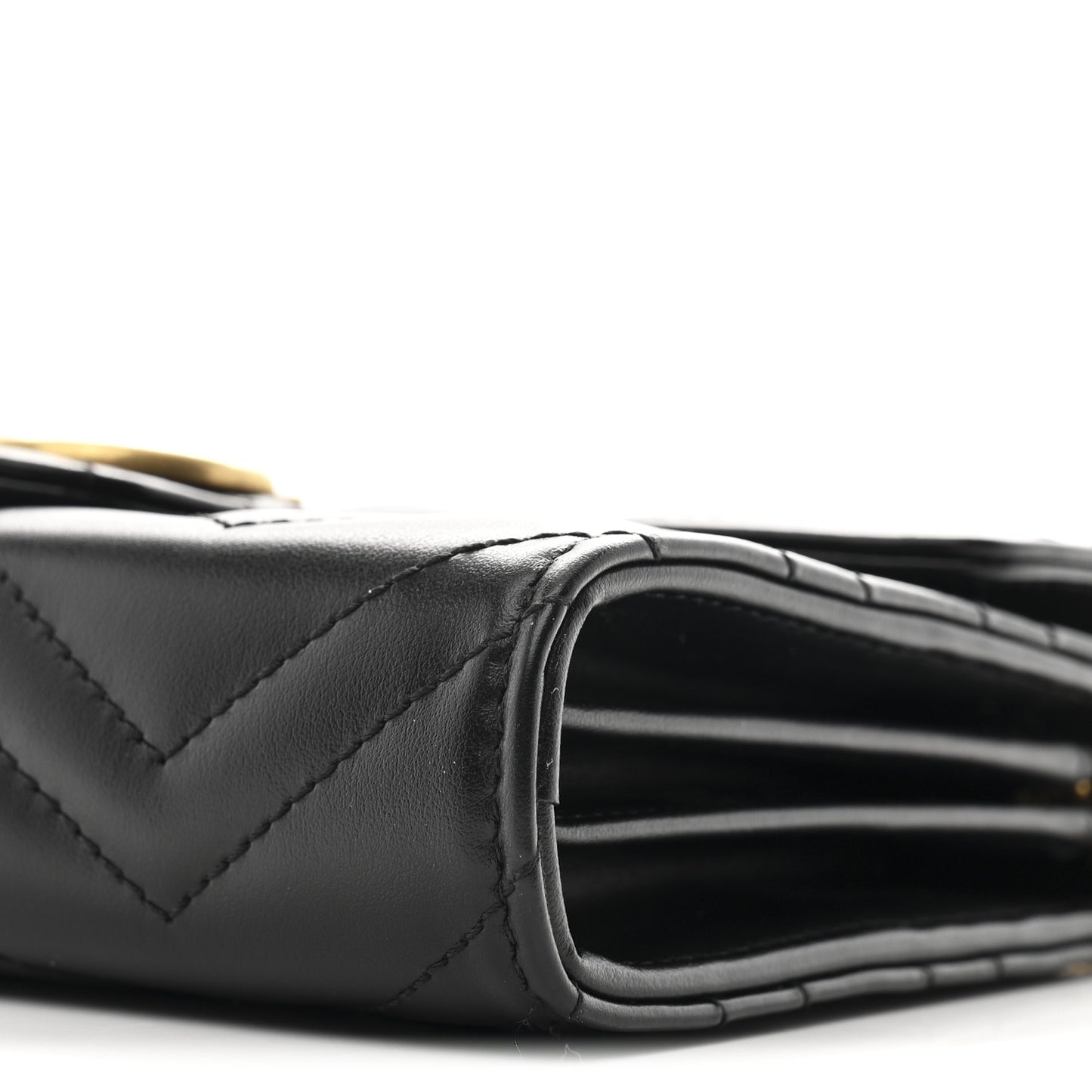Calfskin Matelasse GG Marmont Chain Wallet Black