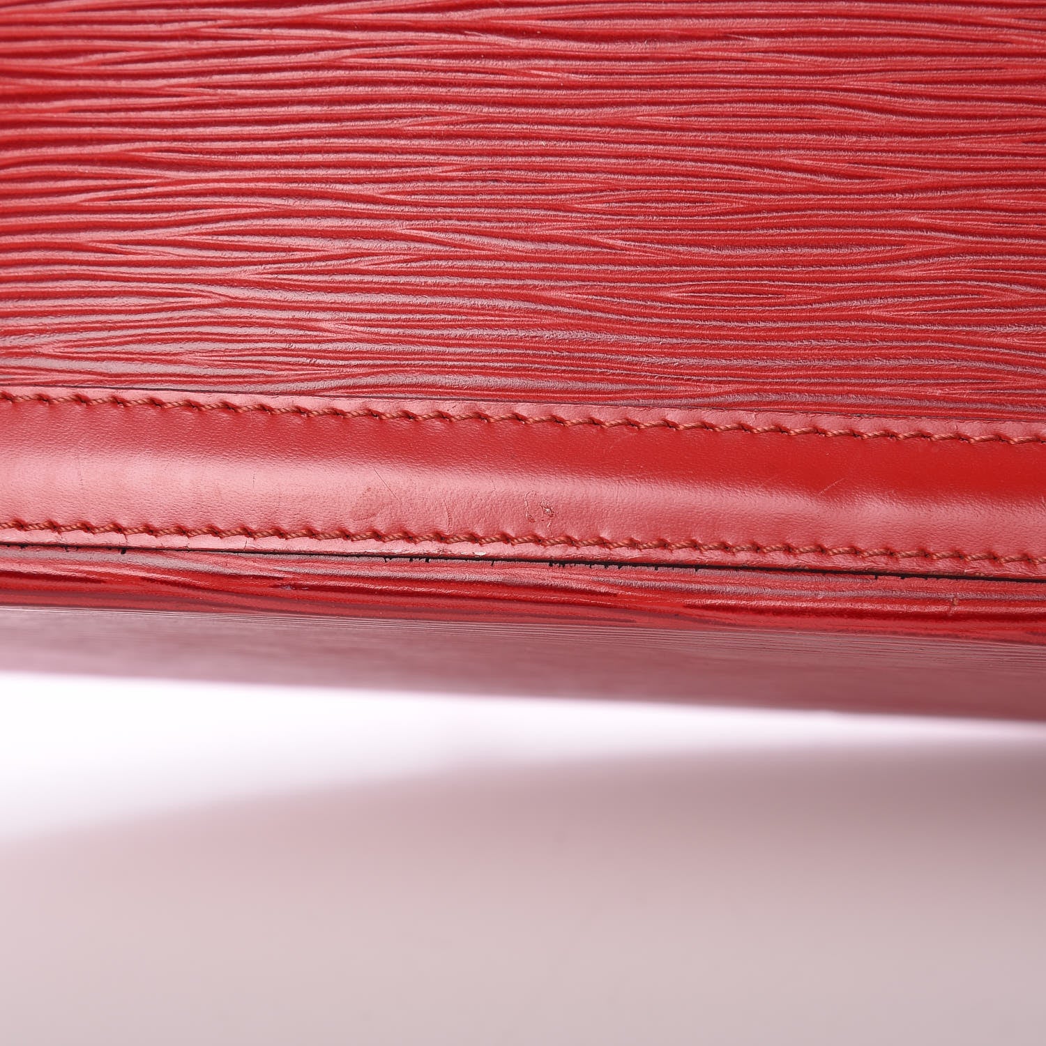 Louis Vuitton Epi Lussac Castillan Red 14 of 15