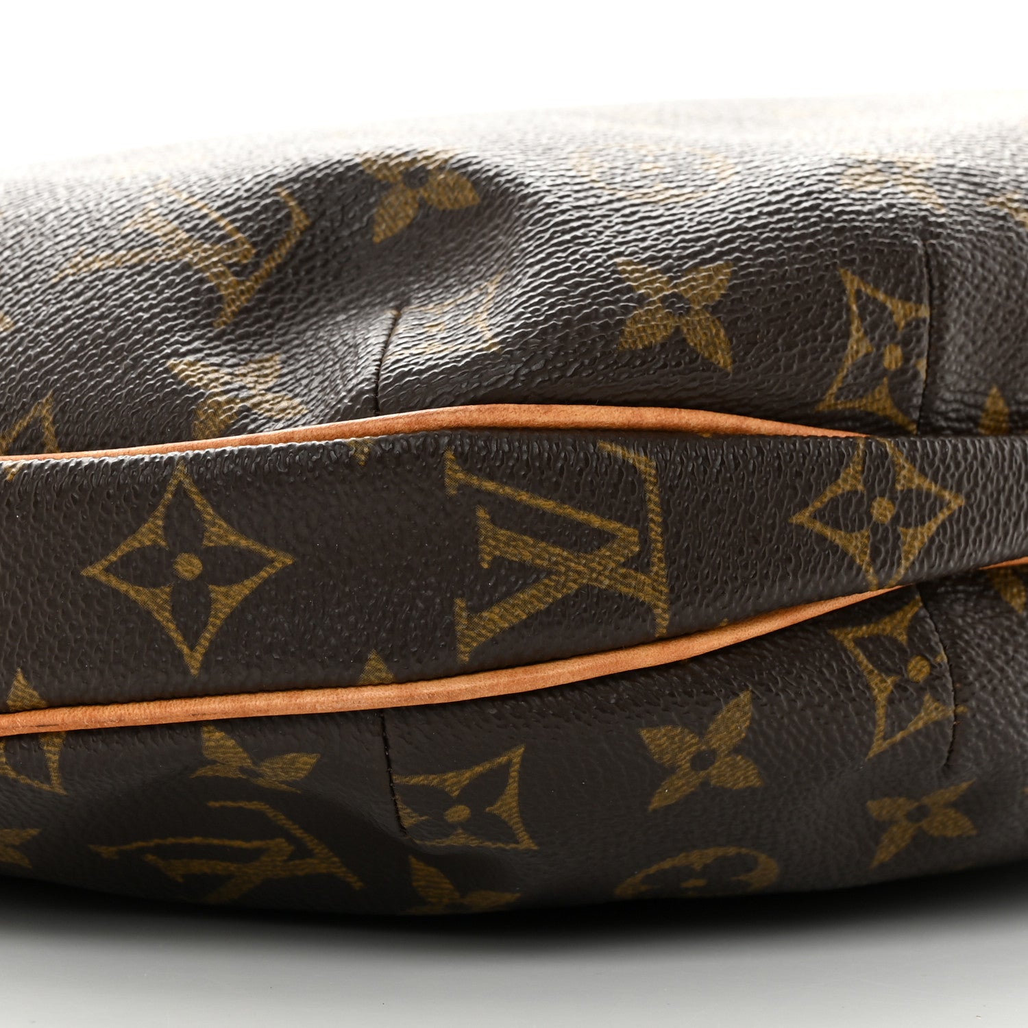 Louis Vuitton Monogram Croissant MM 9 of 10