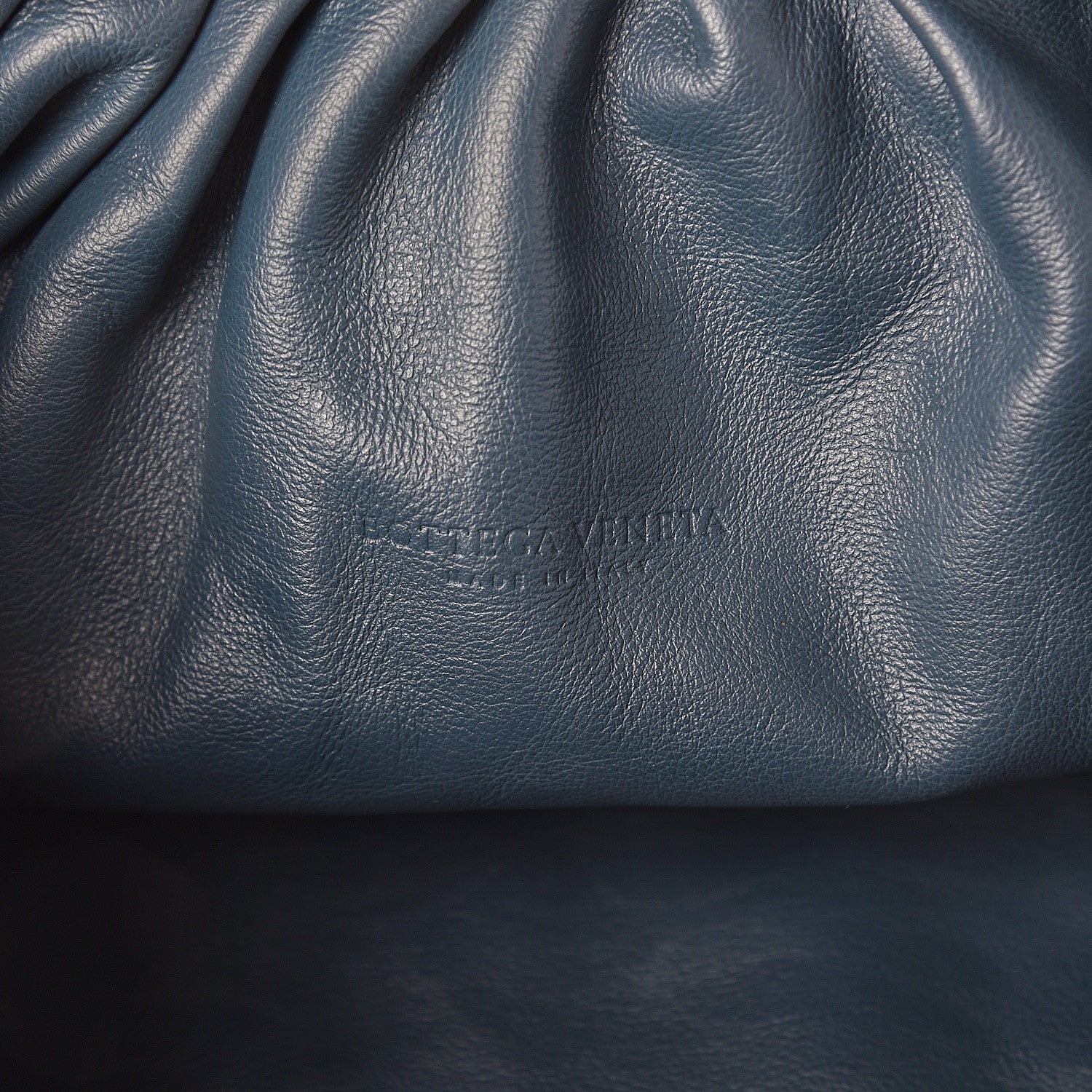 Bottega Veneta Smooth Butter Calf The Pouch Oversized Clutch Deep Blue 5 of 8