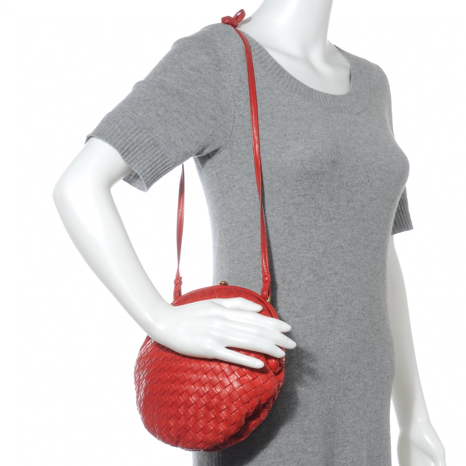 Bottega Veneta Vintage Nappa Intrecciato Shoulder Bag Red 2 of 6
