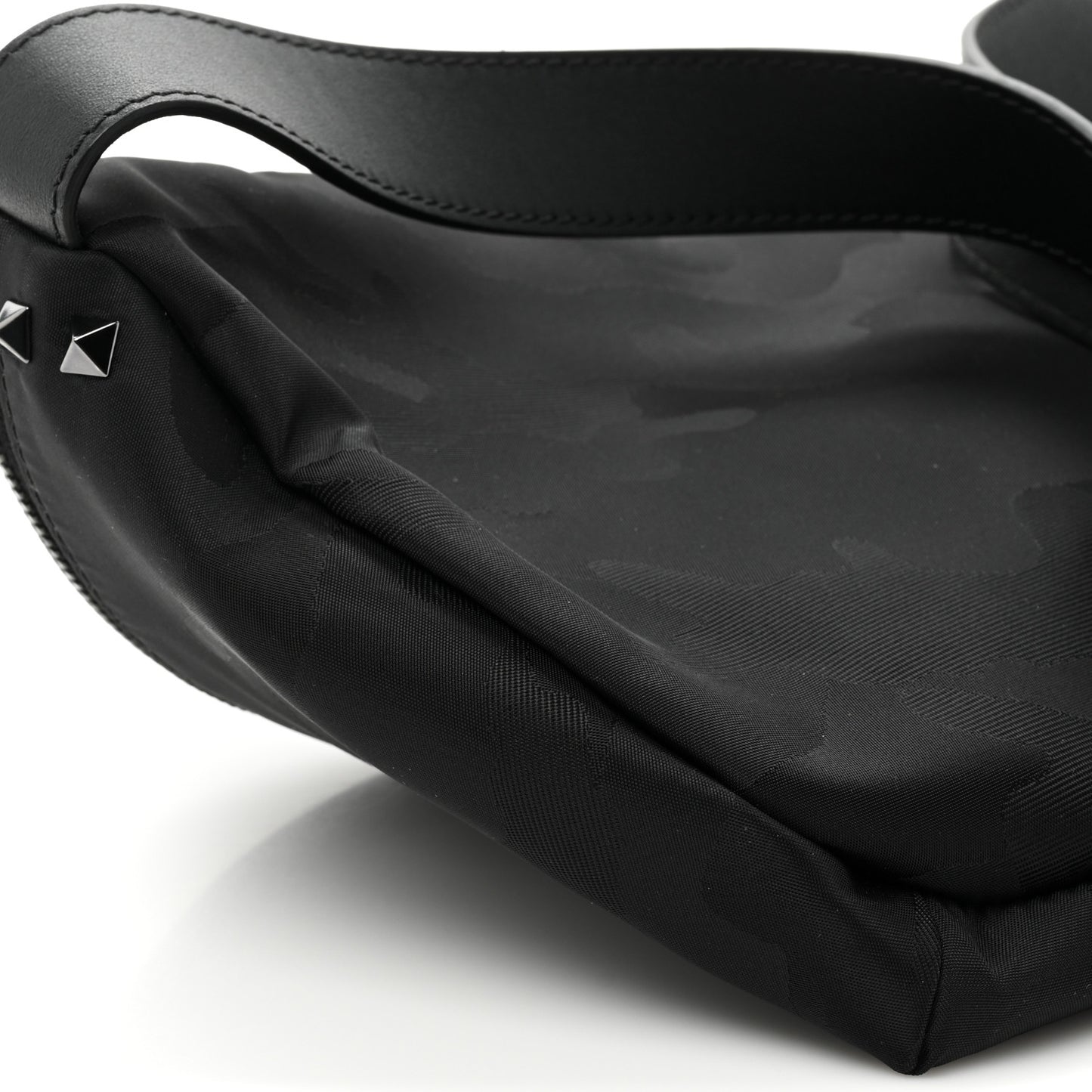 Nylon Nappa Camouflage Belt Bag