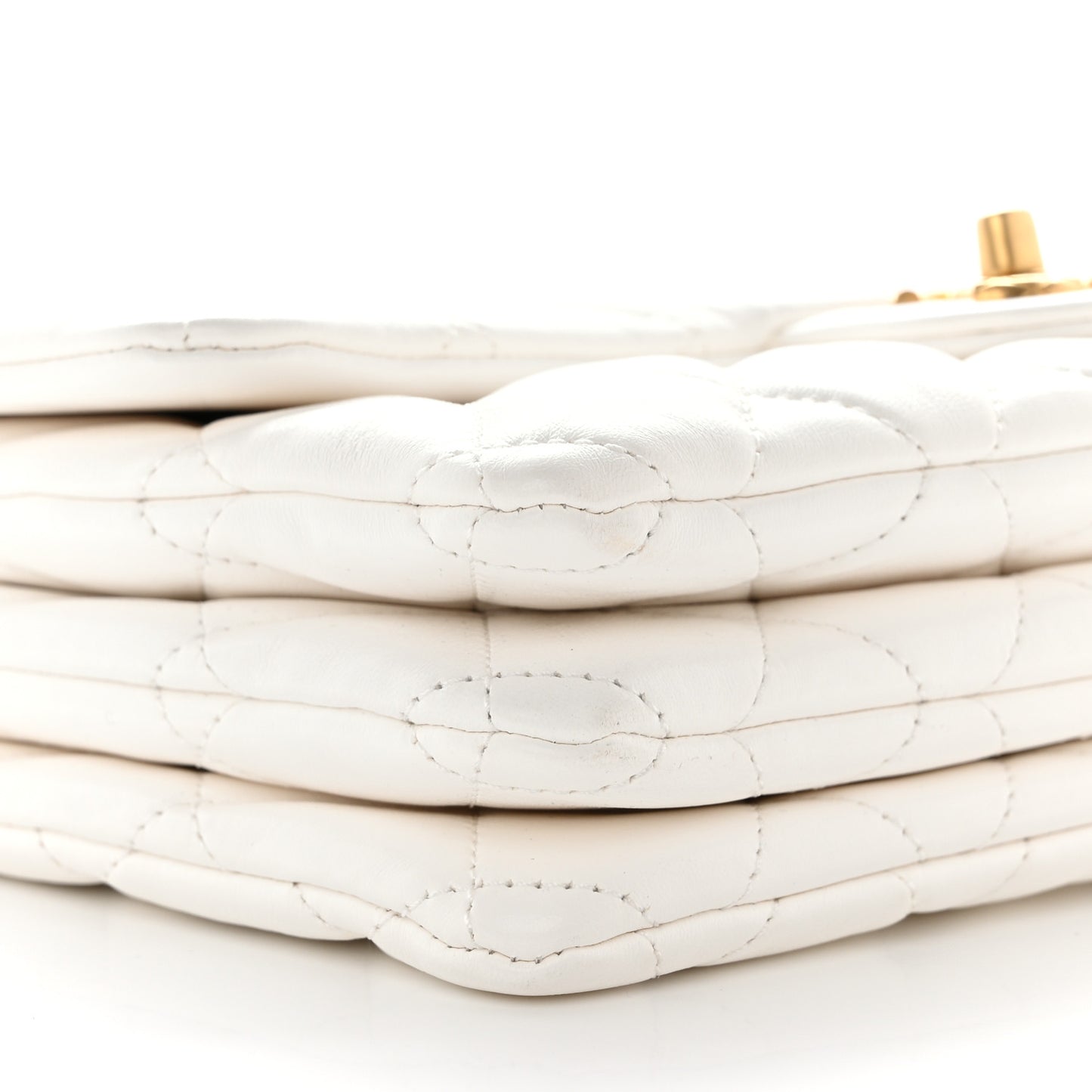 Lambskin Quilted Medium Pillow Crush Flap White