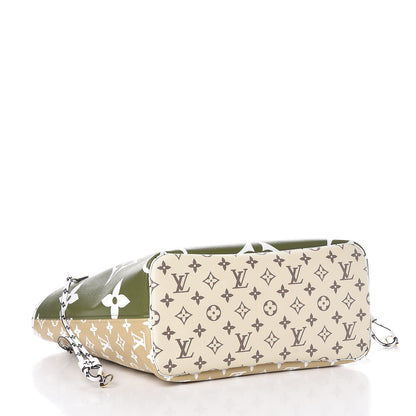 Louis Vuitton Monogram Giant Neverfull MM Kaki 7 of 13