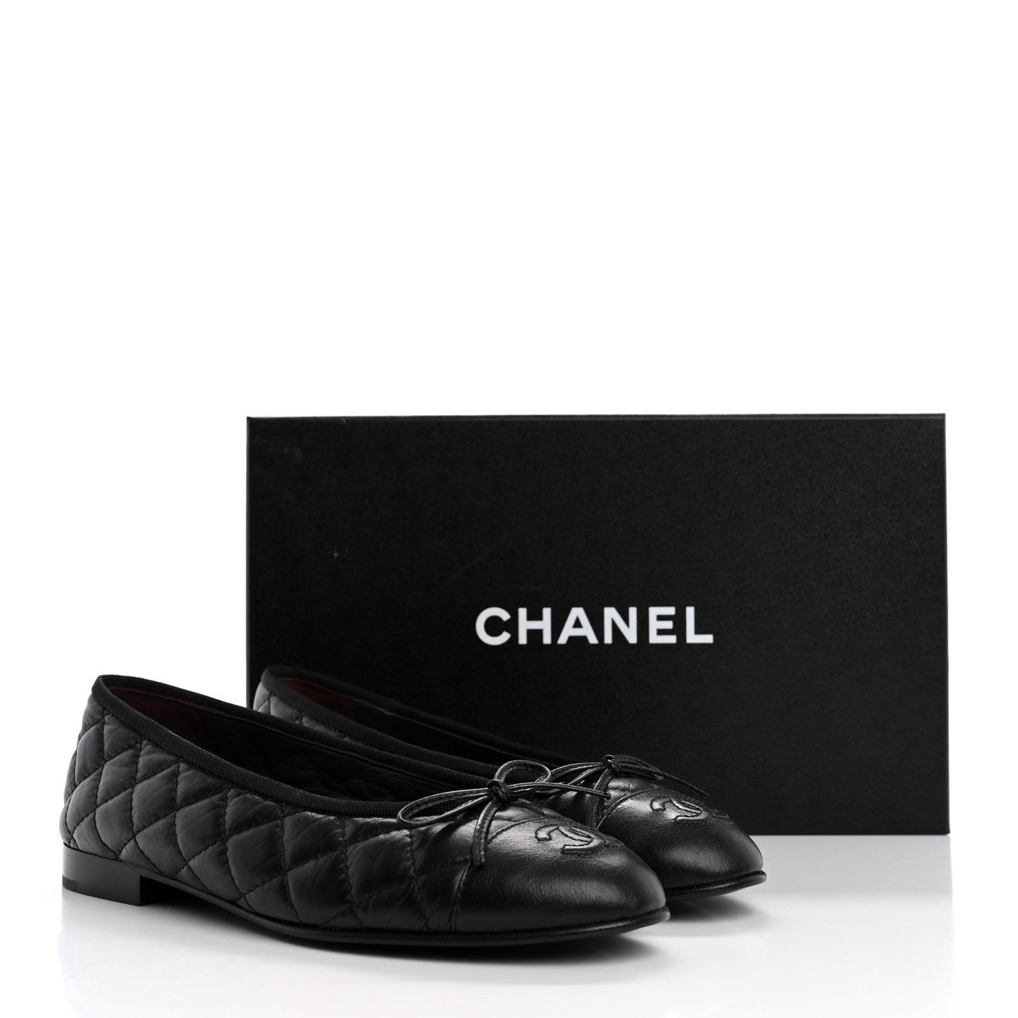 Aged Calfskin Quilted CC Cap Toe Ballerina Flats 36.5 Black