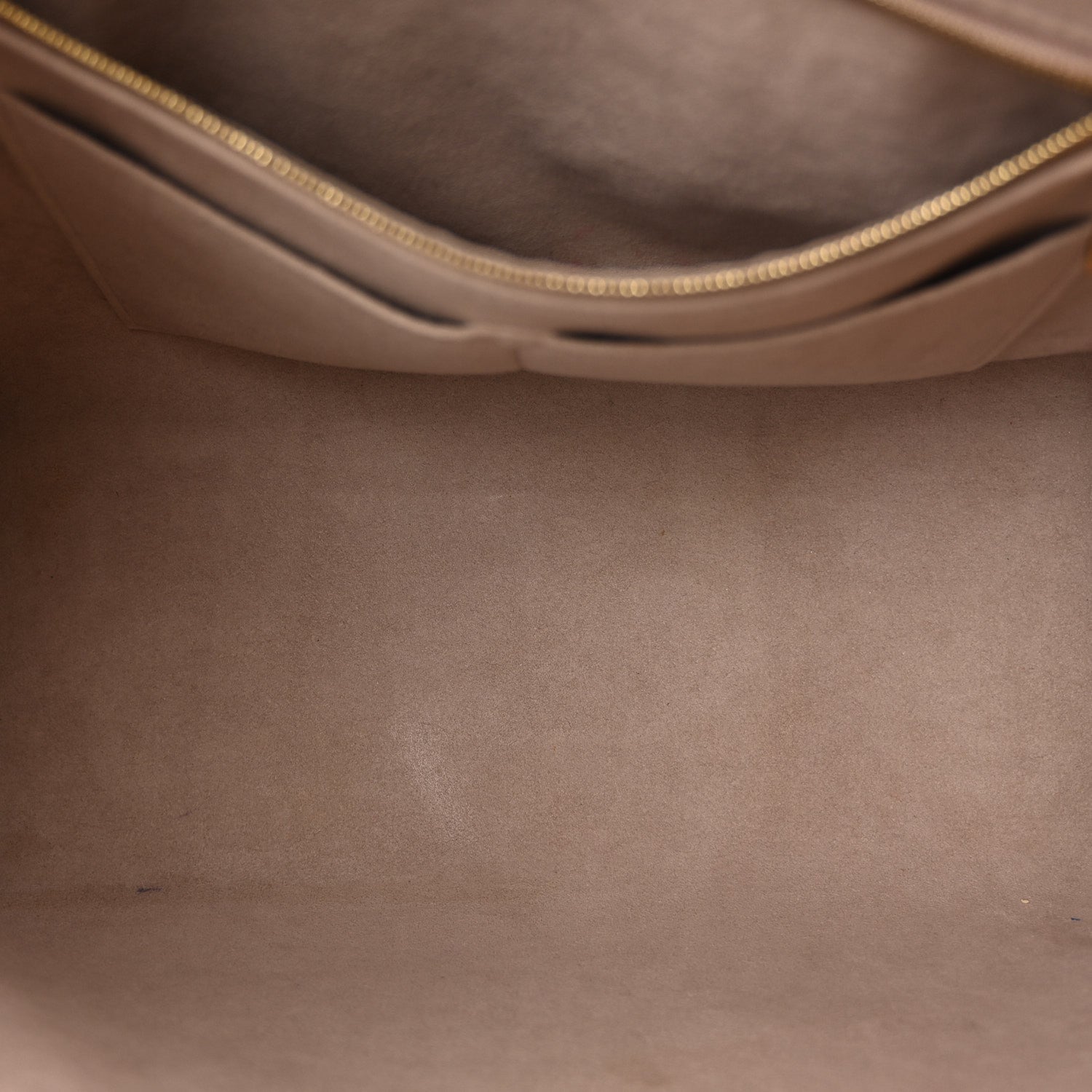 Louis Vuitton Empreinte Monogram Giant Onthego MM Tourterelle Creme 5 of 13