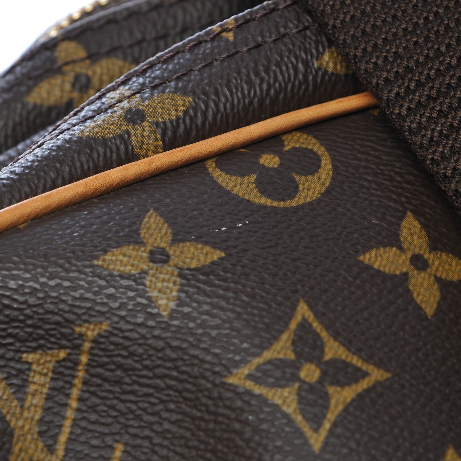 Louis Vuitton Monogram Alize 3 Compartment Bag 12 of 21