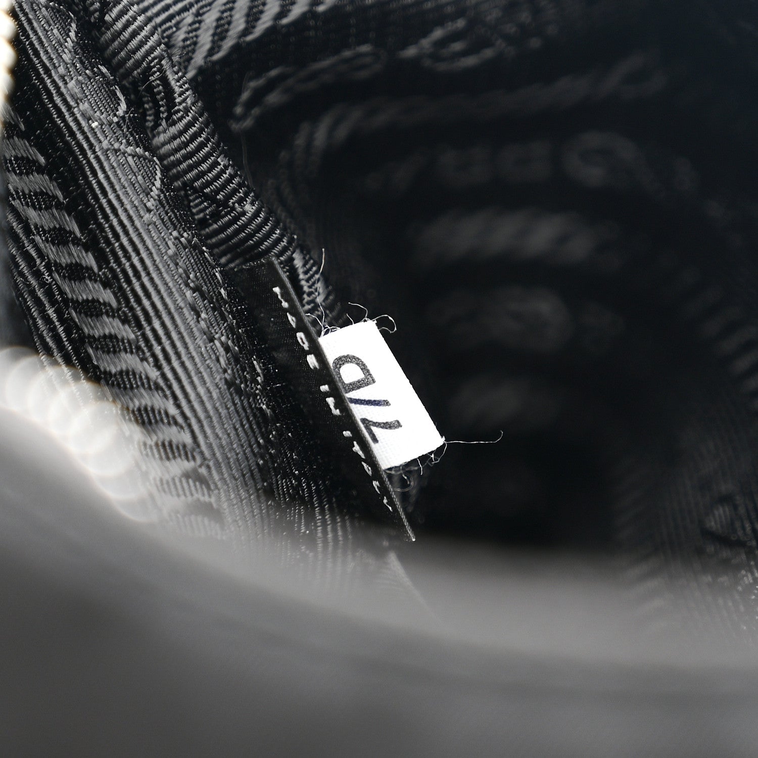 Prada Nylon Re-Edition 2005 Shoulder Bag Black 7 of 11