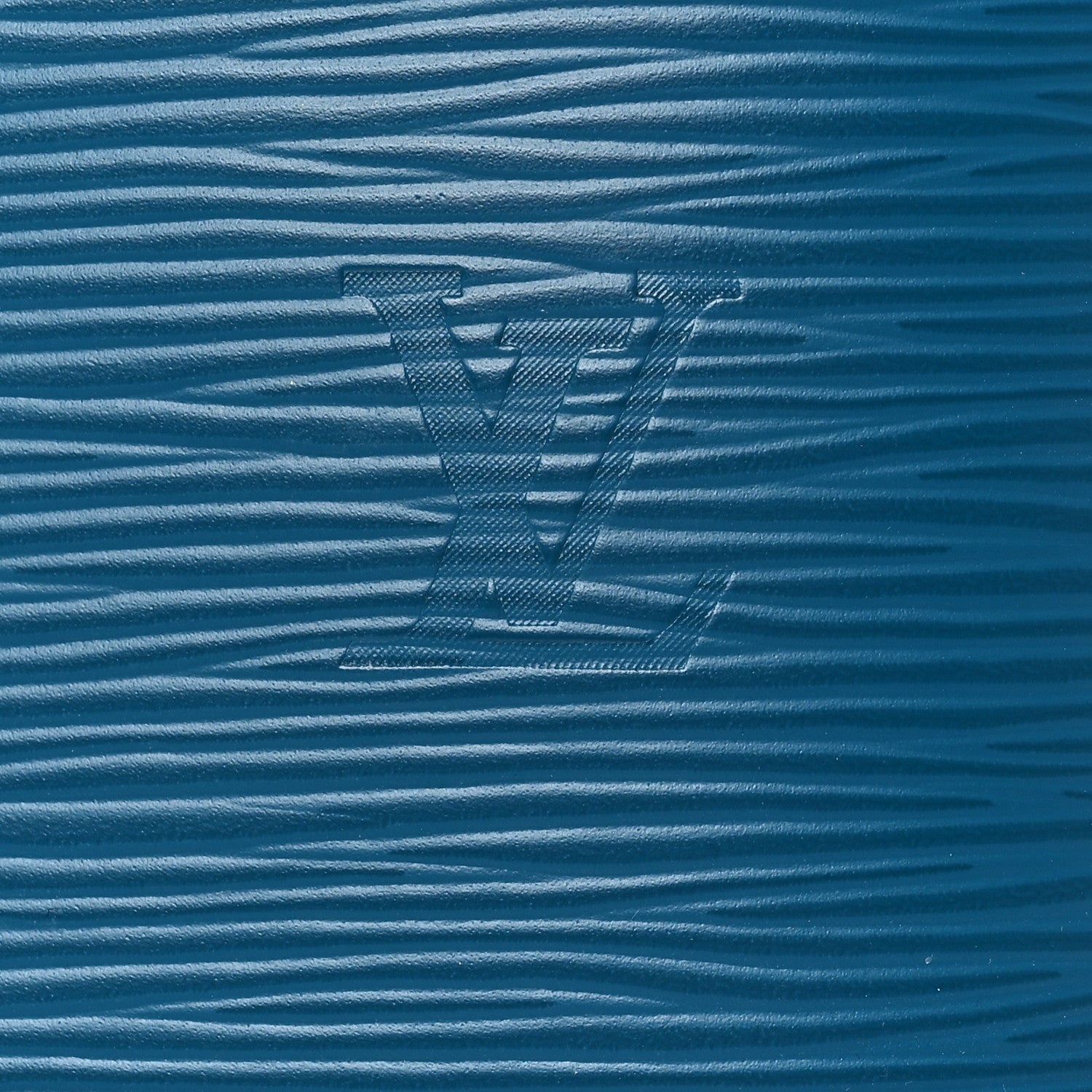 Louis Vuitton Epi Alma PM Cyan 7 of 9