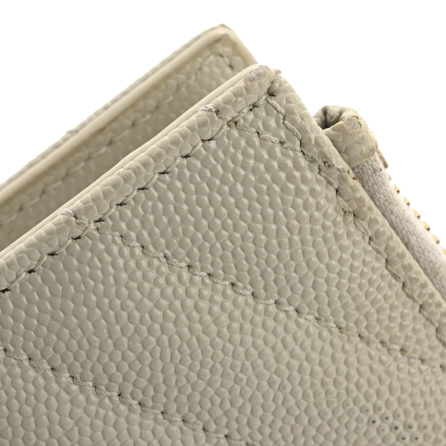 Saint Laurent Grain De Poudre Matelasse Chevron Monogram Zipped Card Case Crema Soft 13 of 15