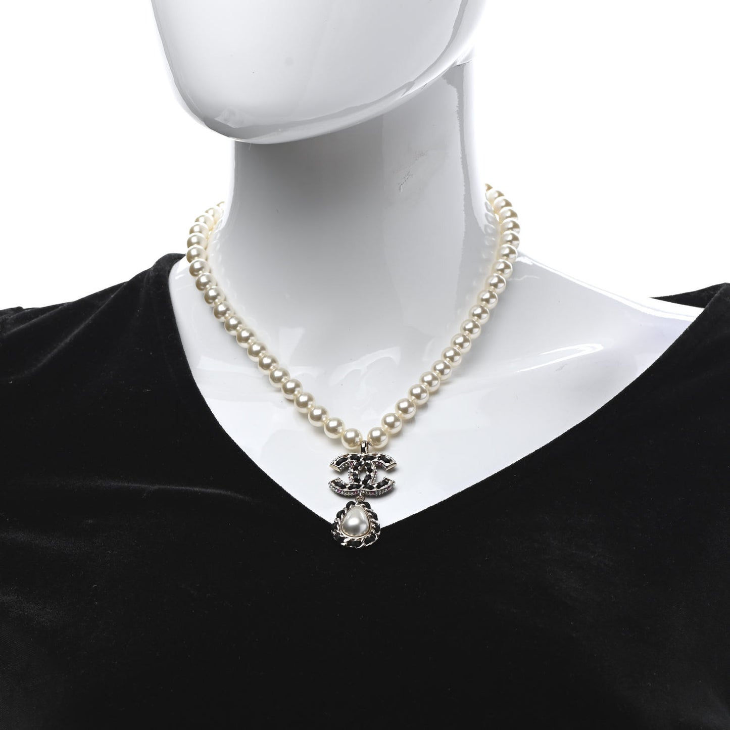 Lambskin Crystal Pearl CC Short Pendant Necklace Gold Pearly White Black Multicolor