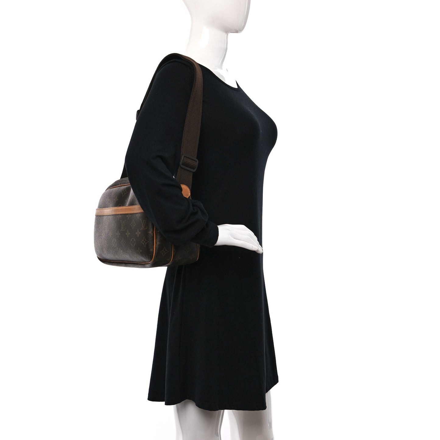 Monogram Reporter PM