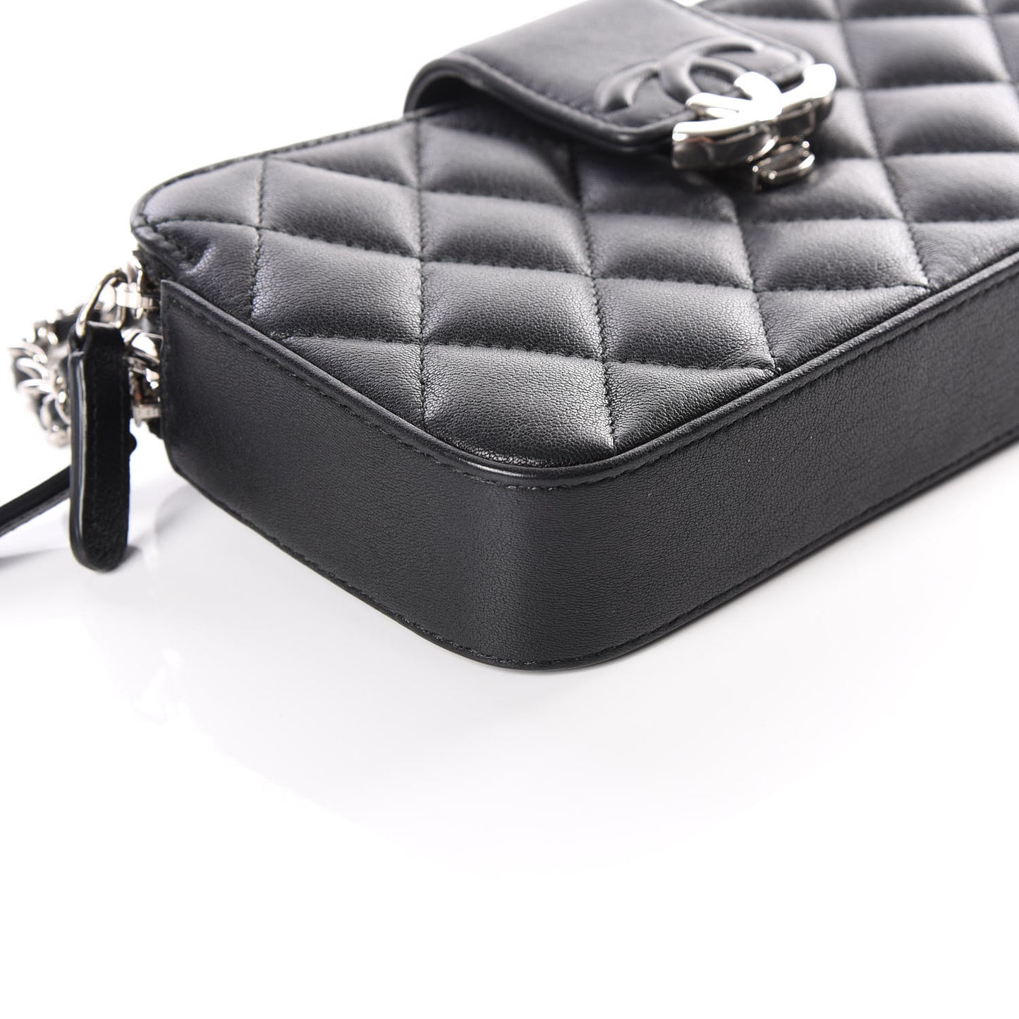 Lambskin Quilted CC Box Clutch With Chain Black