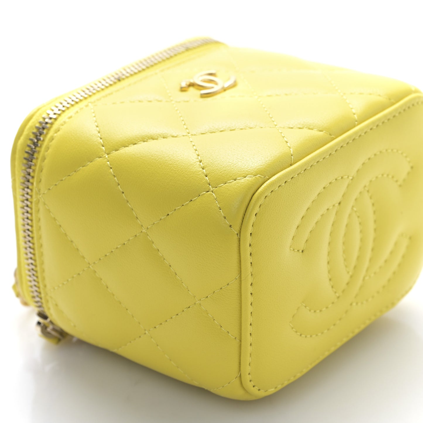 Lambskin Quilted Mini Pearl Crush Vanity Case With Chain Yellow