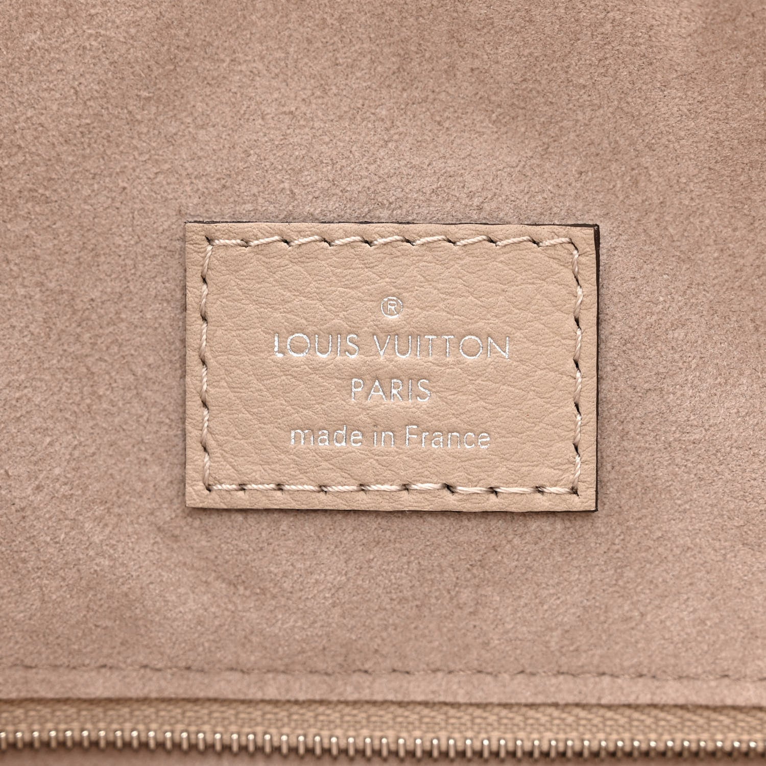 Louis Vuitton Mahina Why Knot MM Galet 6 of 9