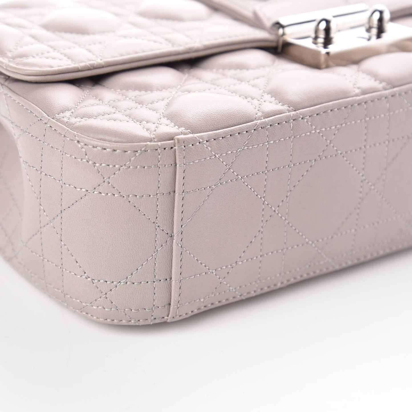 Lambskin Cannage Medium Miss Dior Flap Grey