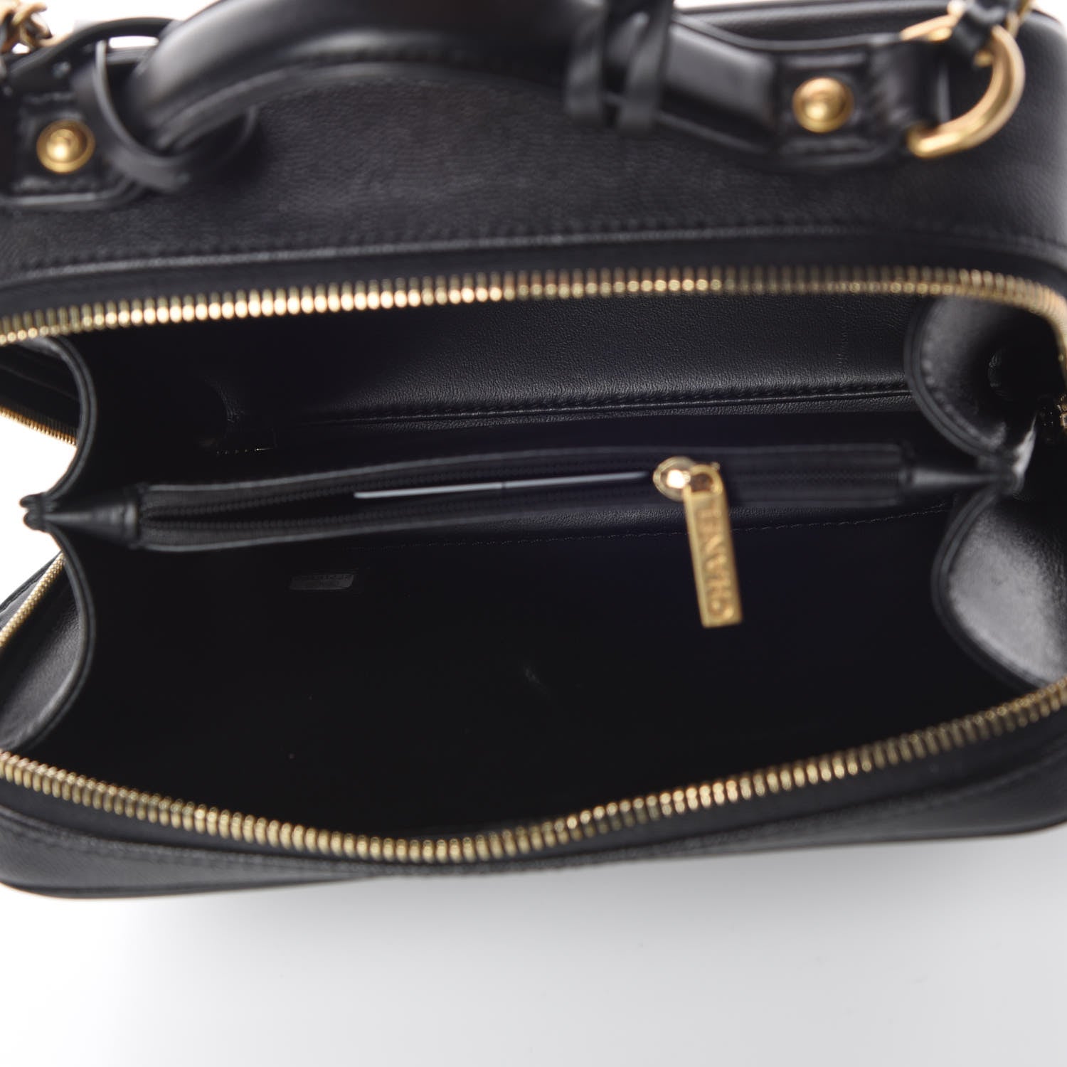 Chanel Caviar Quilted Medium CC Filigree Vanity Case Black 7 of 10