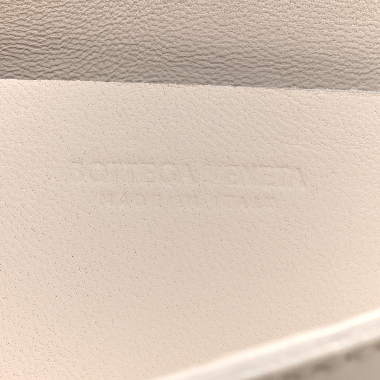 Bottega Veneta Nappa Maxi Intreccio The Belt Cassette Bag White 6 of 10