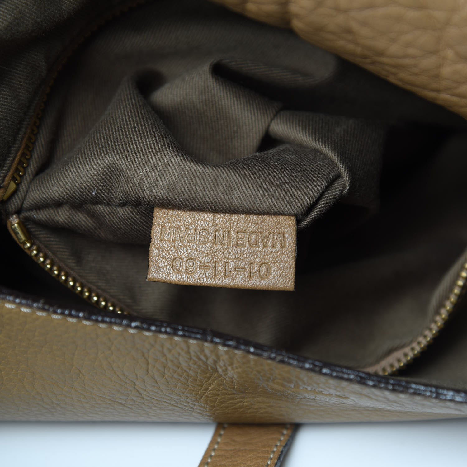 Chloe Calfskin Medium Marcie Round Zip Crossbody Bag Nut 7 of 18