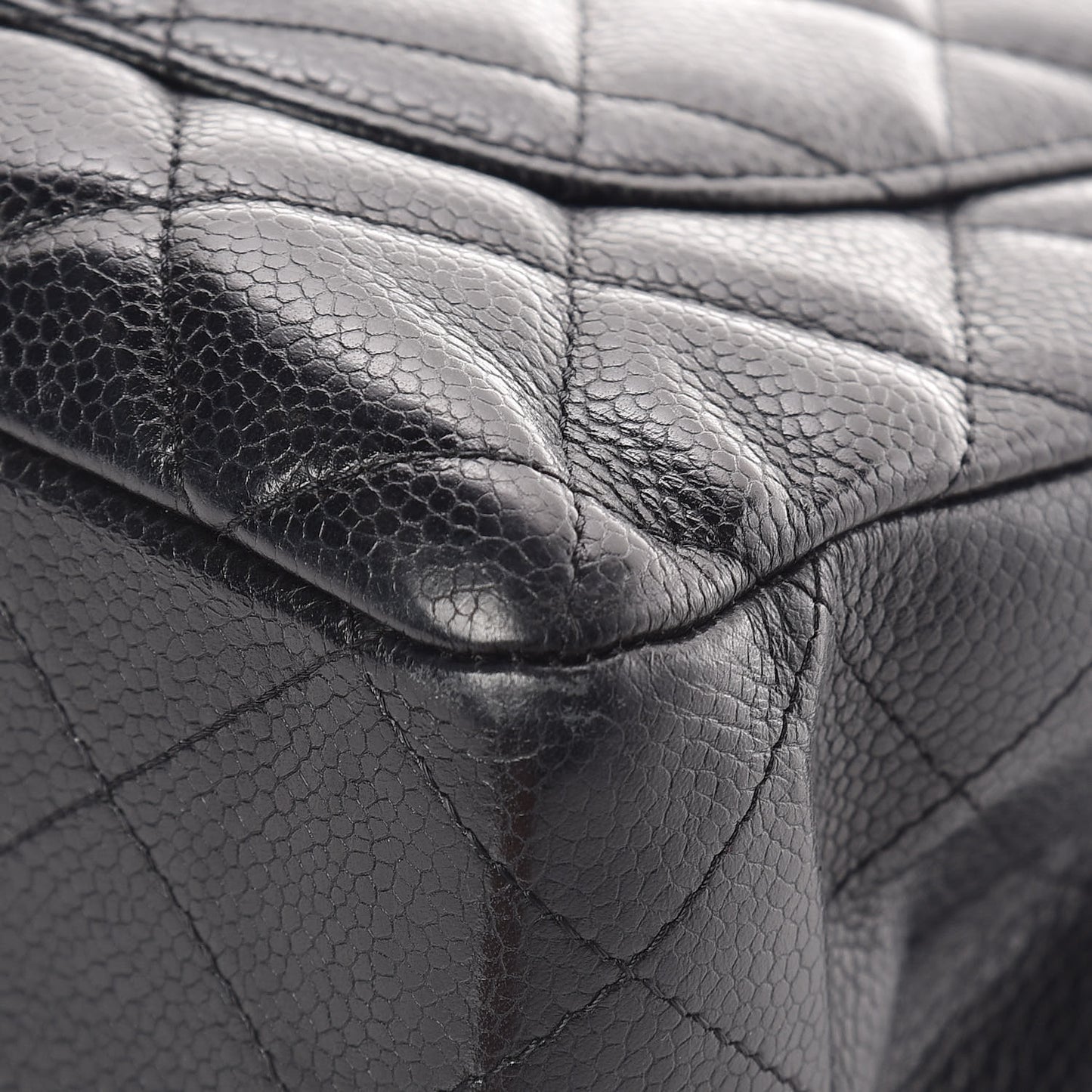 Caviar Quilted Jumbo Single Flap Black