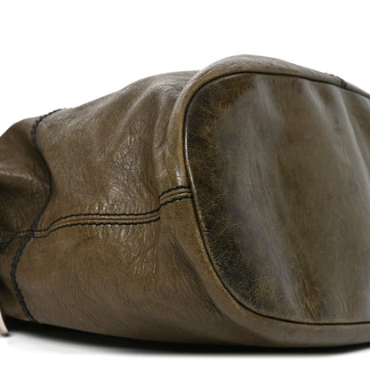 Givenchy Wrinkled Lambskin Medium Nightingale Light Khaki 9 of 11